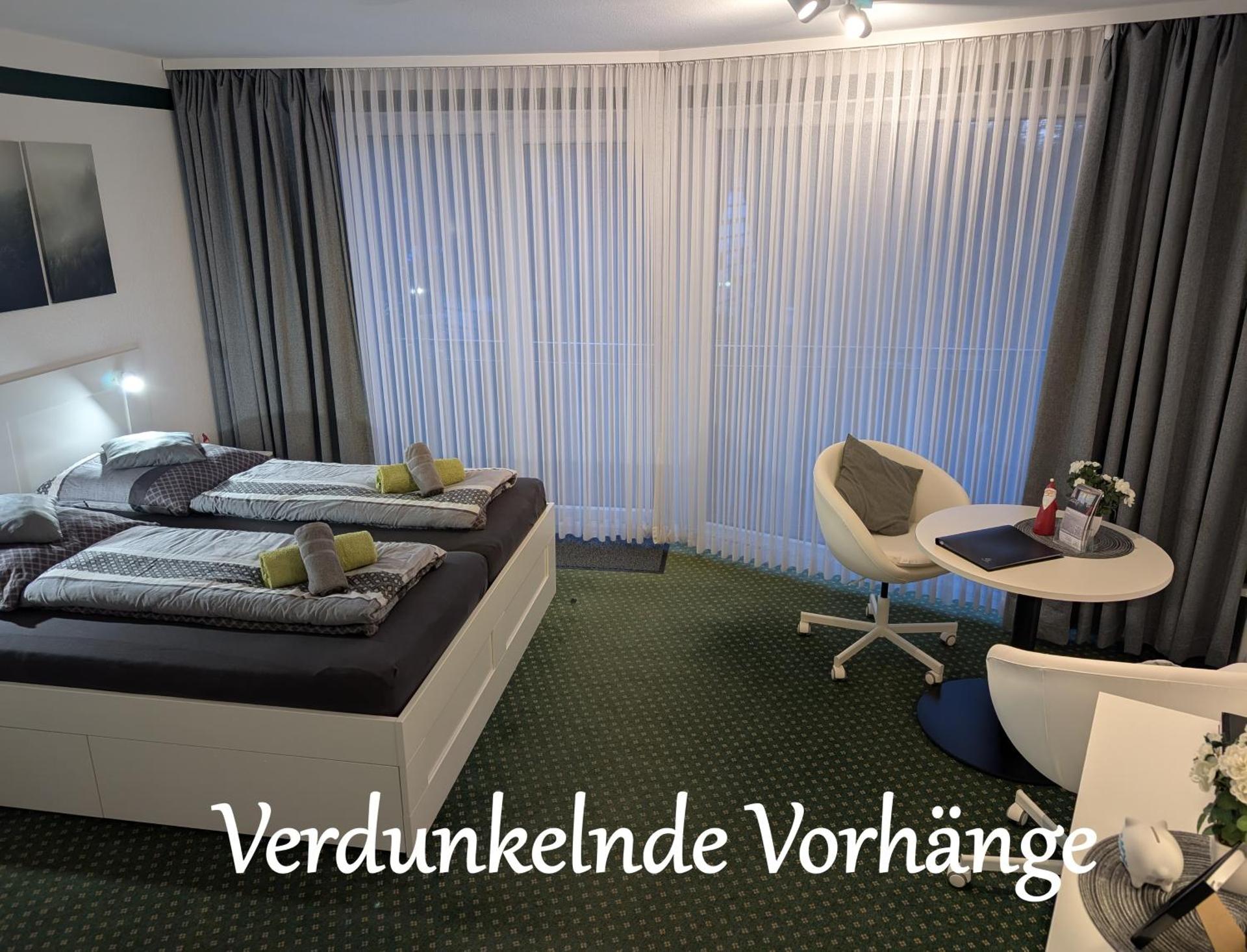 Apartment "Waldrand" mit Balkon und Pool - Renoviert 2026