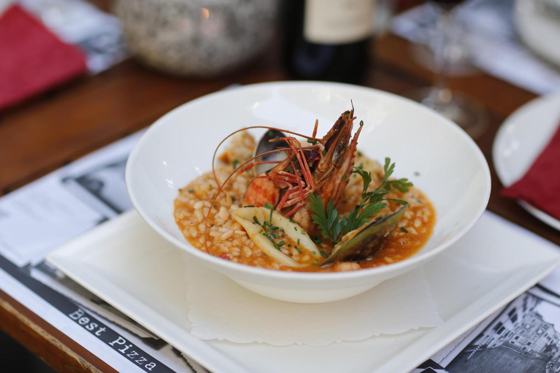 Restaurant/places to eat