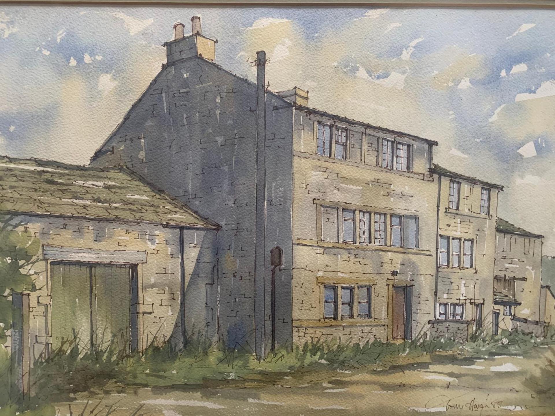 Quirky Homestay Cottage With 2 Bedrooms with Guest Lounge 8 mins from Holmfirth