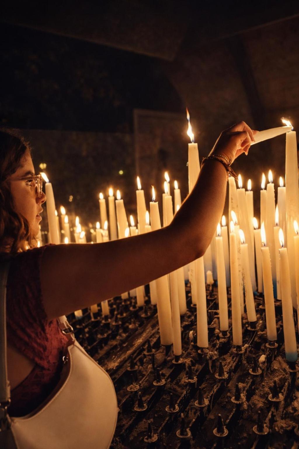 Appartement l'esprit de Lourdes, proche sanctuaire et gare, vue sur le château