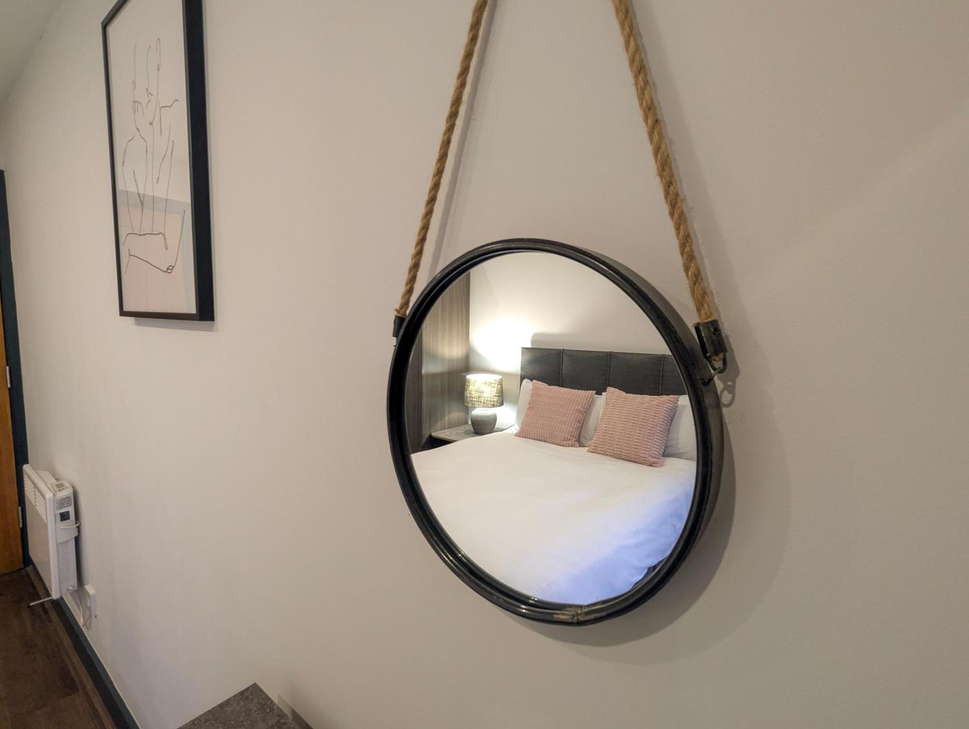 Two-Bedroom Apartment with One Double Bed, Two Single Beds and One Sofa Bed - Walk-In Shower/Non Smoking