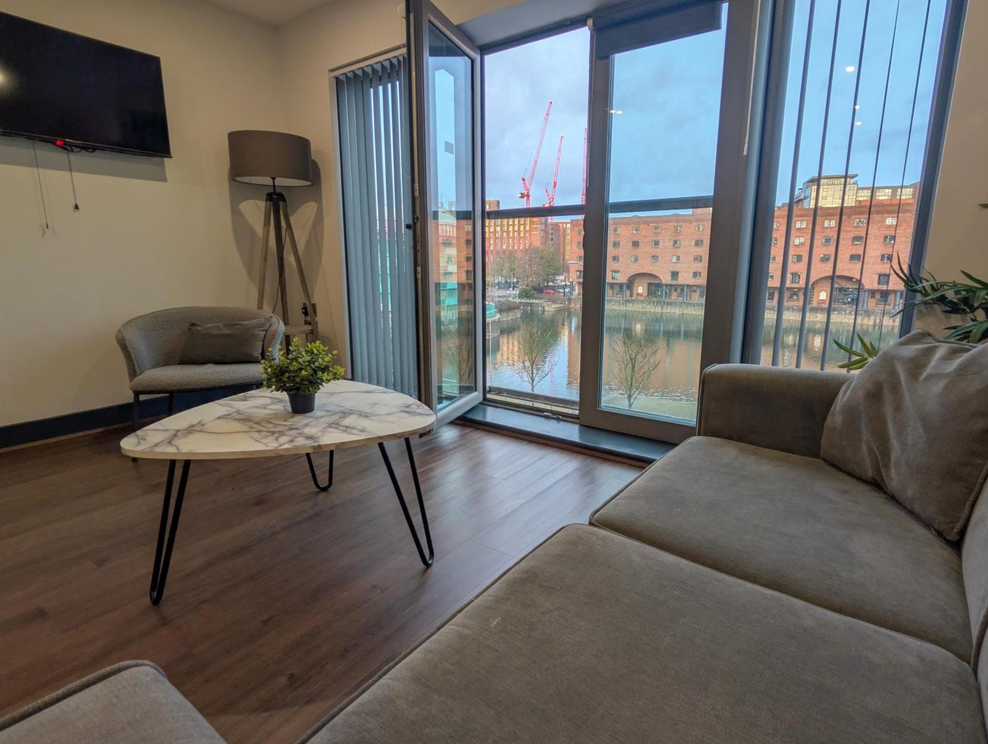 Two-Bedroom Apartment with Walk-In Shower - Non-Smoking