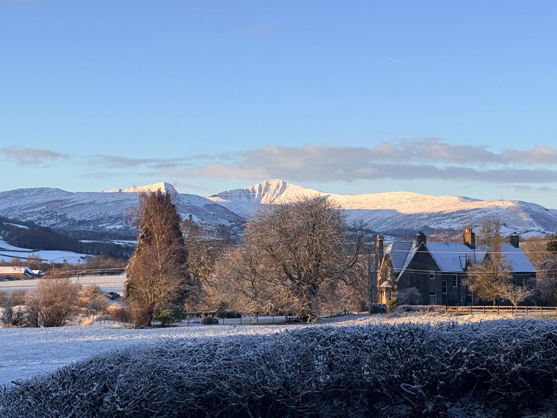 Mountain Suite, Stunning Views, Brecon Beacons