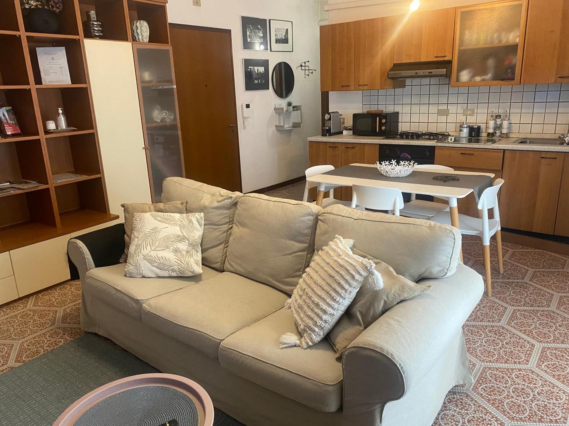 Al B6 CLOSE TO VENICE