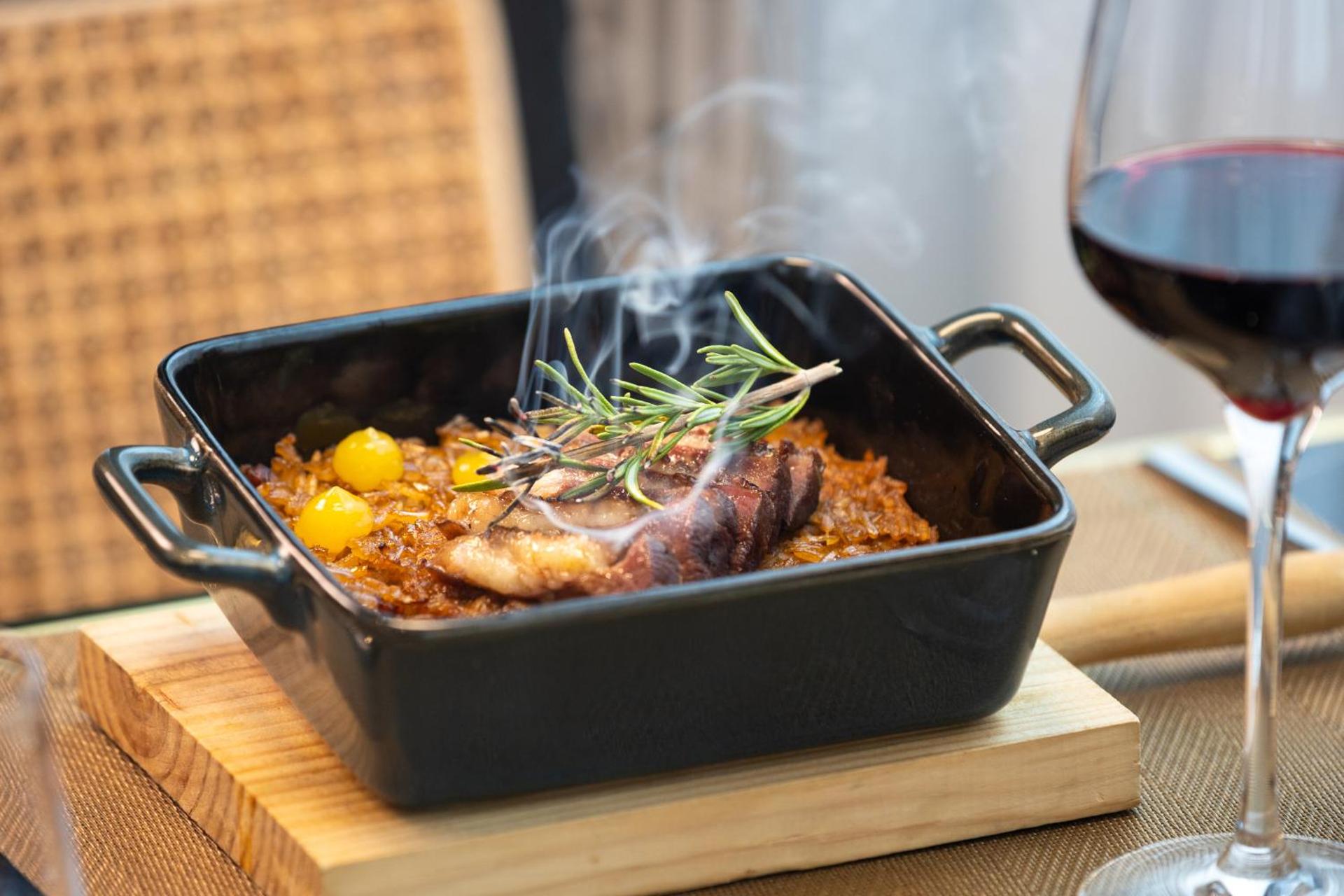 Restaurant/places to eat