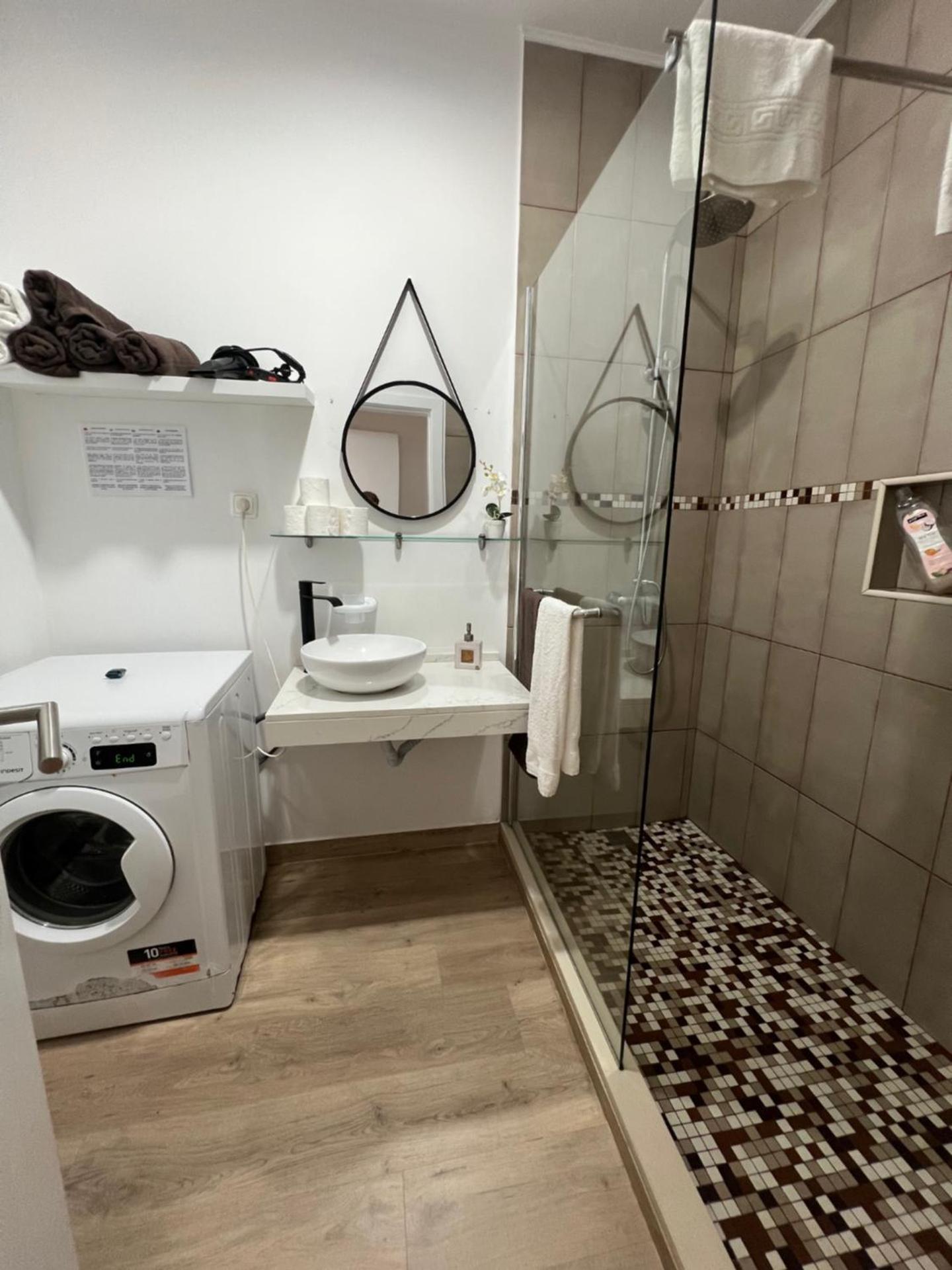 Feeling Like Home Machico