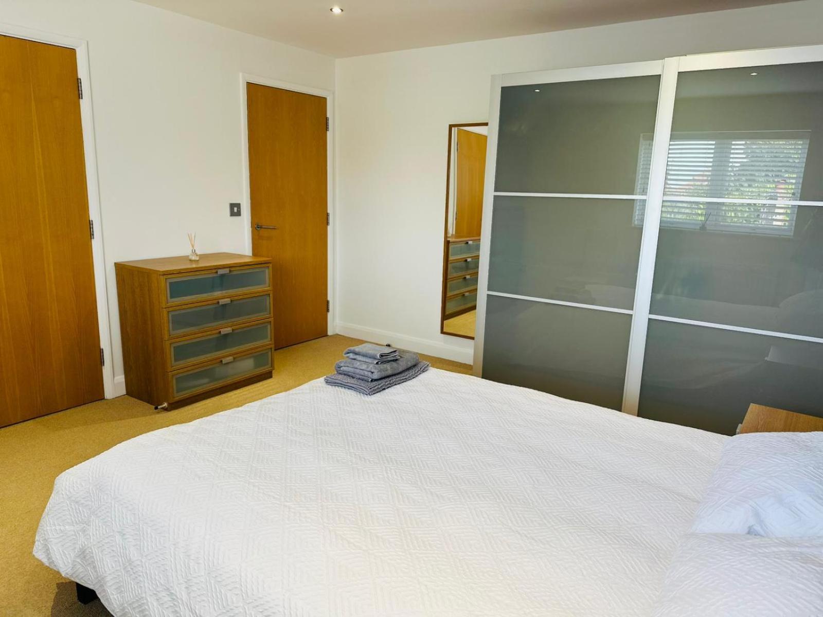 7 SERVICED APARTMENTS at ST JOSEPHS COURT, CLEETHORPES by VISIT CLEETHORPES