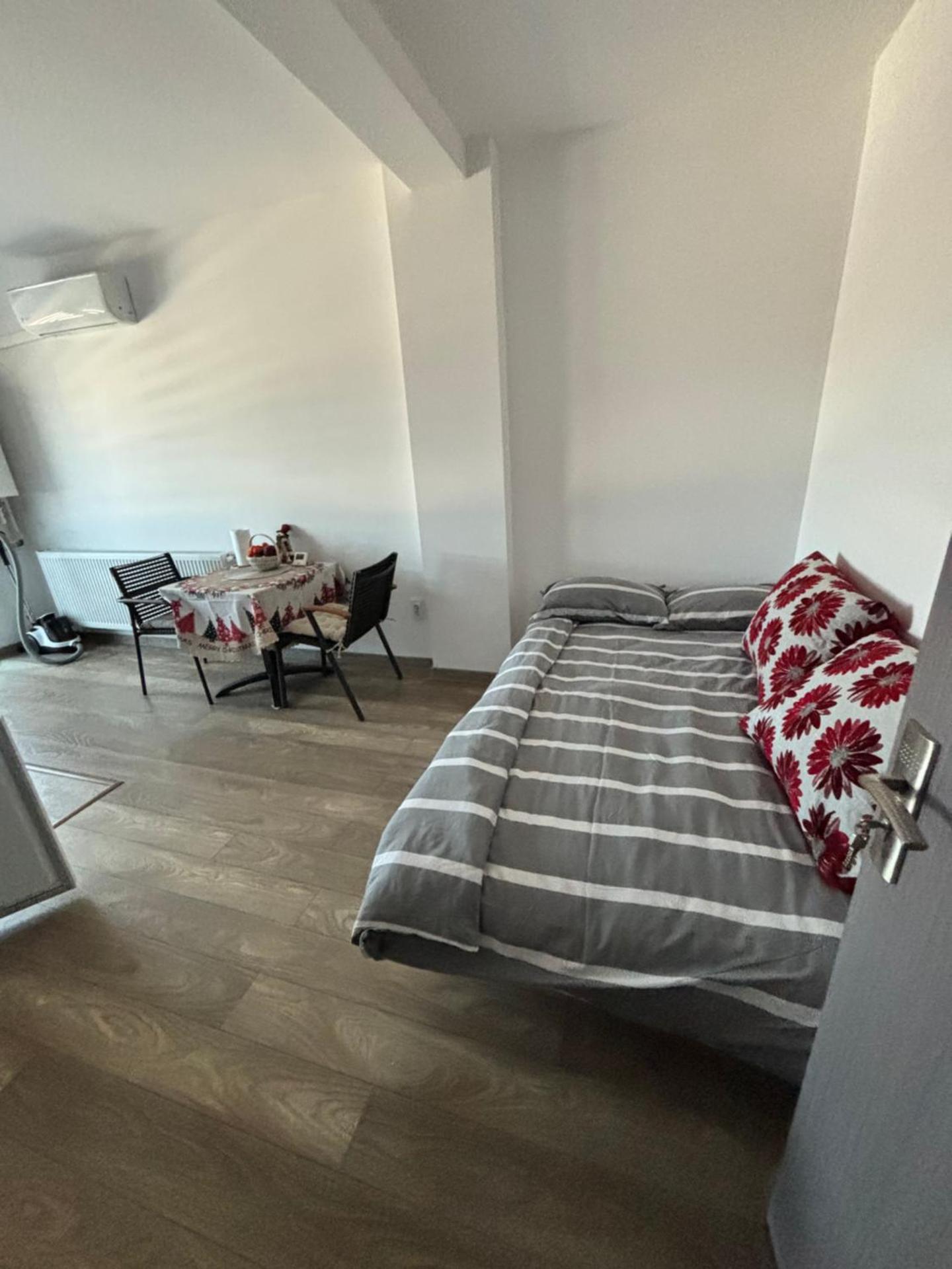 SkyView Lofts-Enjoy the view