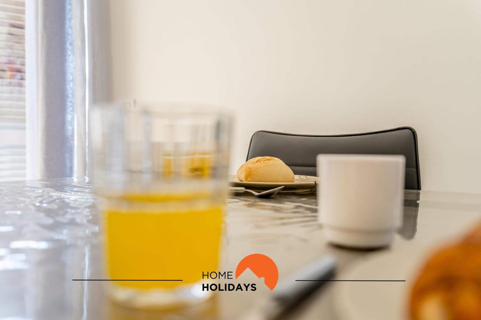 #164 Saradel 42 by Home Holidays