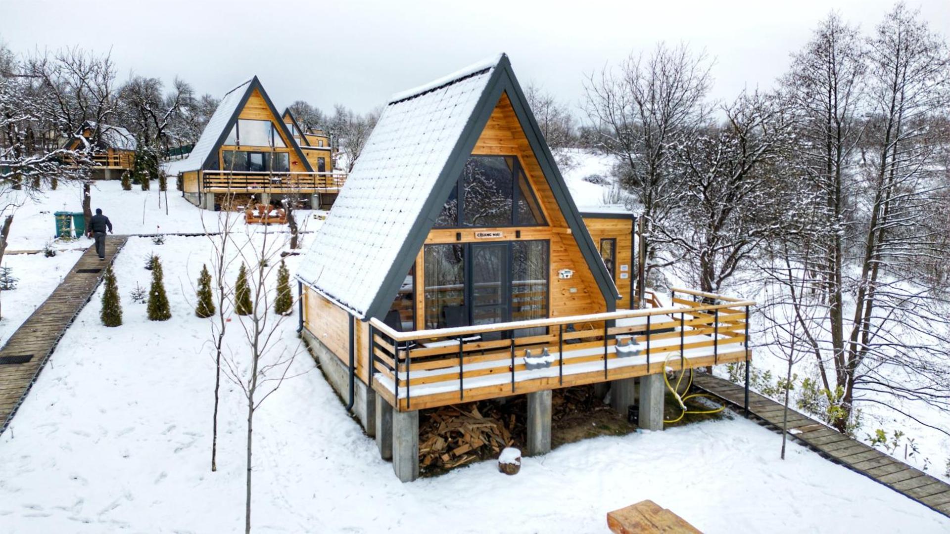 IezerVenture Cabins - ChiangMai