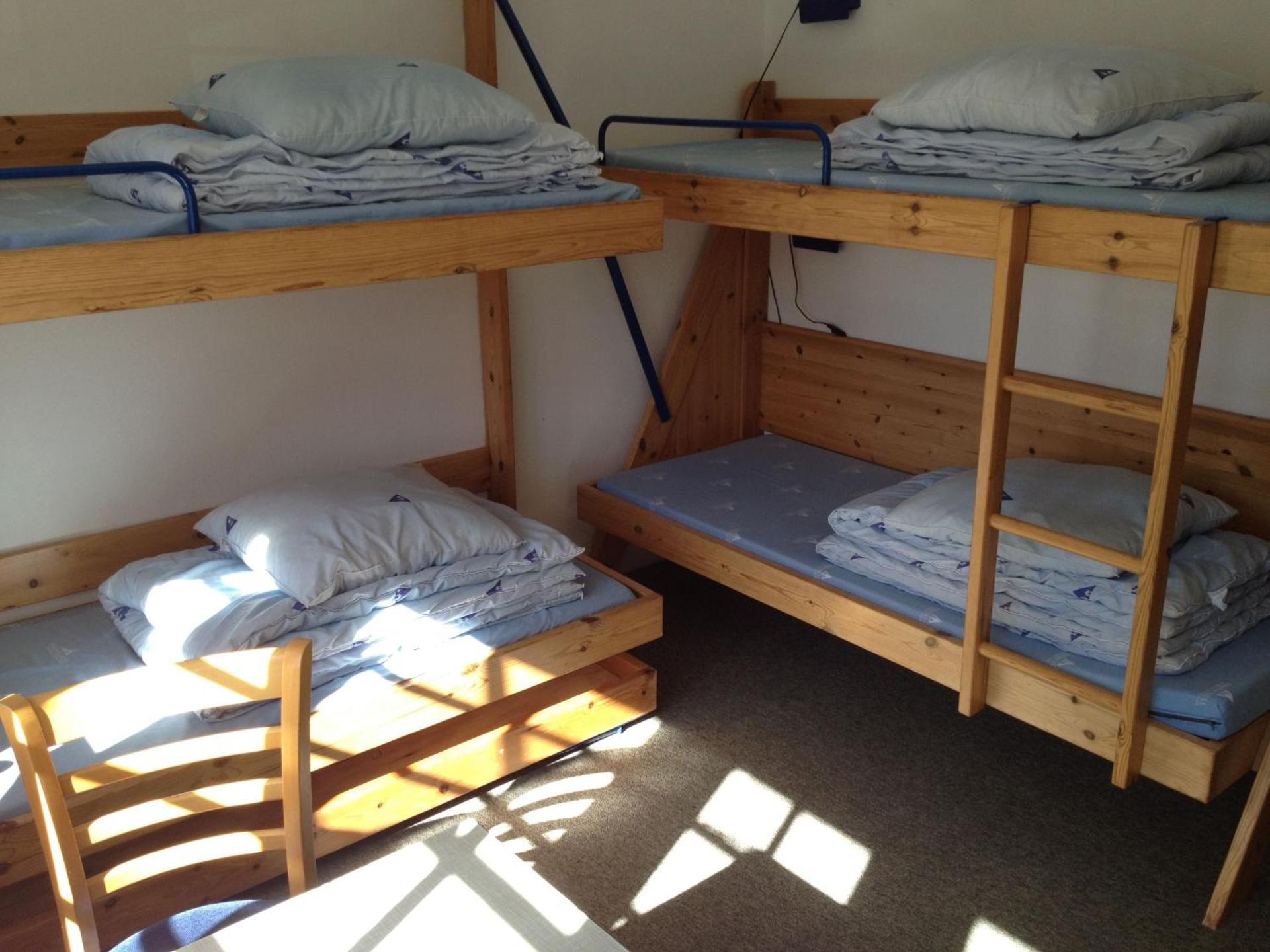 bunk bed