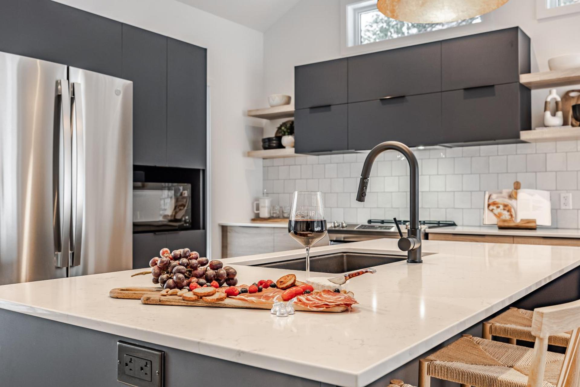 Légendaire Private Hot Tub, Games & Ski