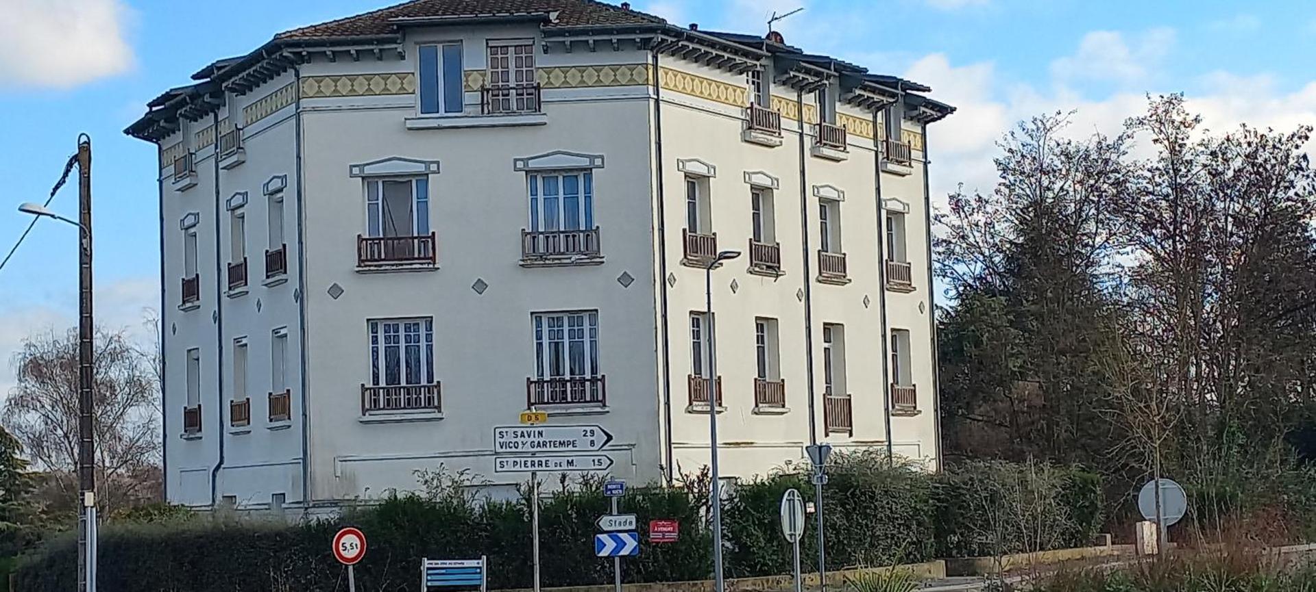 Studio Rez de Chaussée Meublé