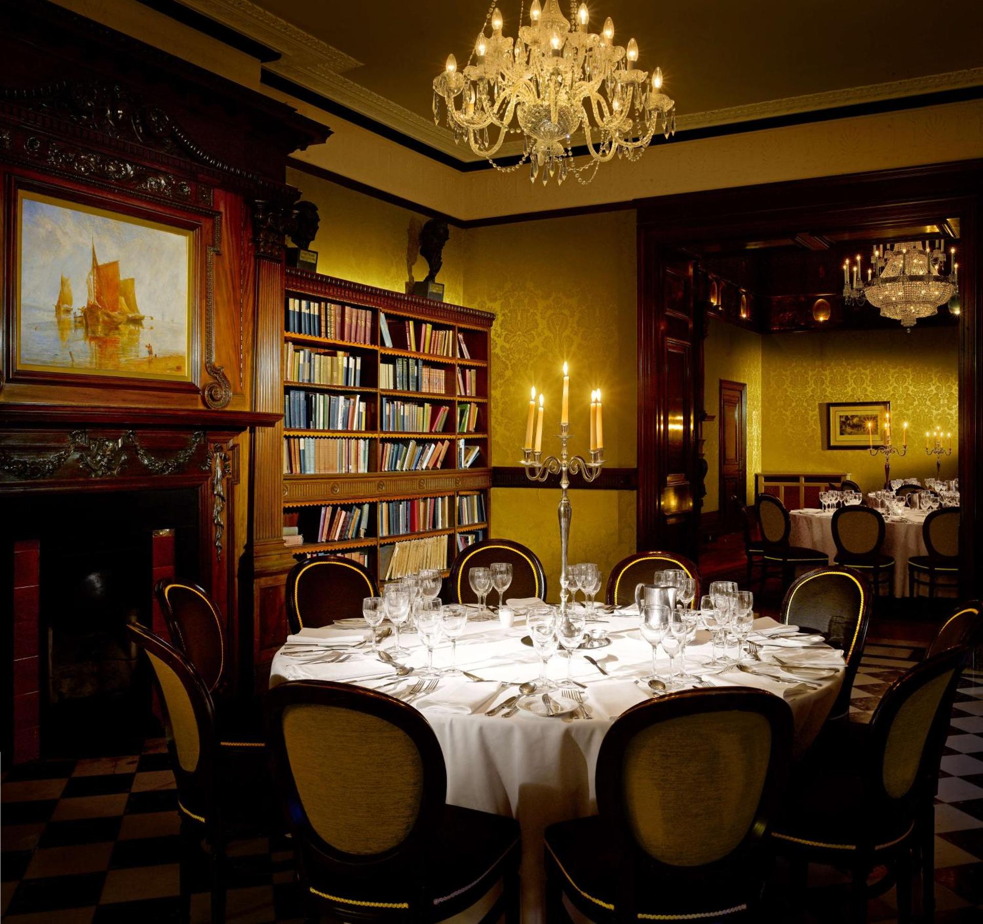 Meeting/conference room