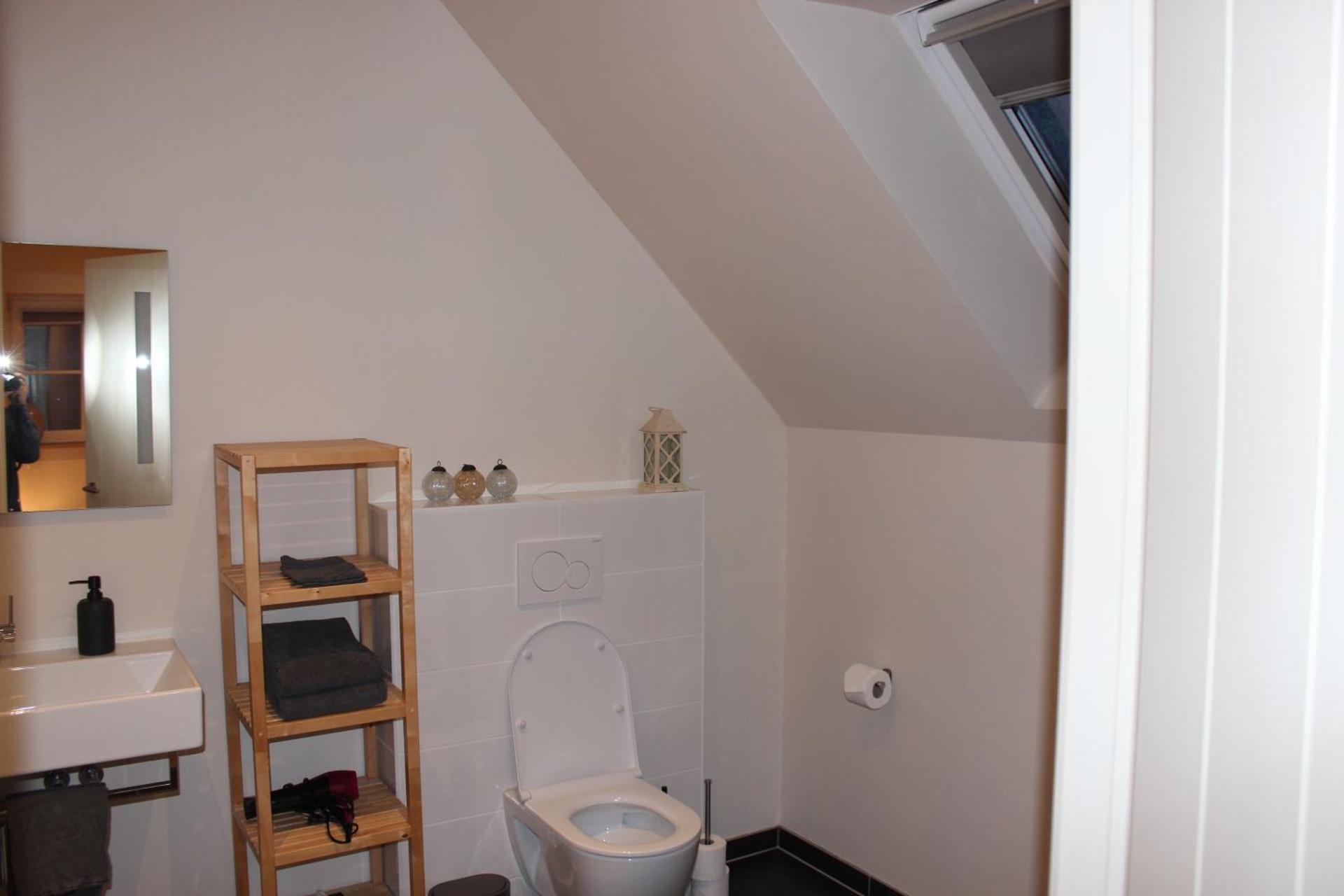 Deluxe Double Room with Shower