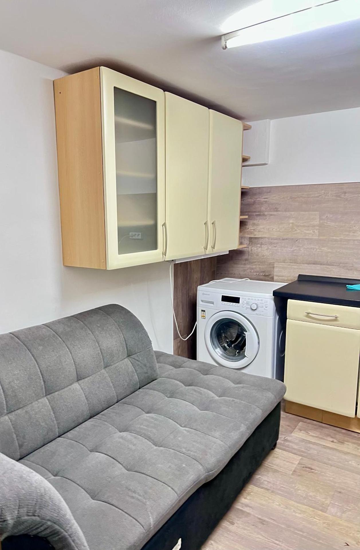 3-Zimmer Messe Apartment in Laatzen mit kostenlosen Parkplätzen