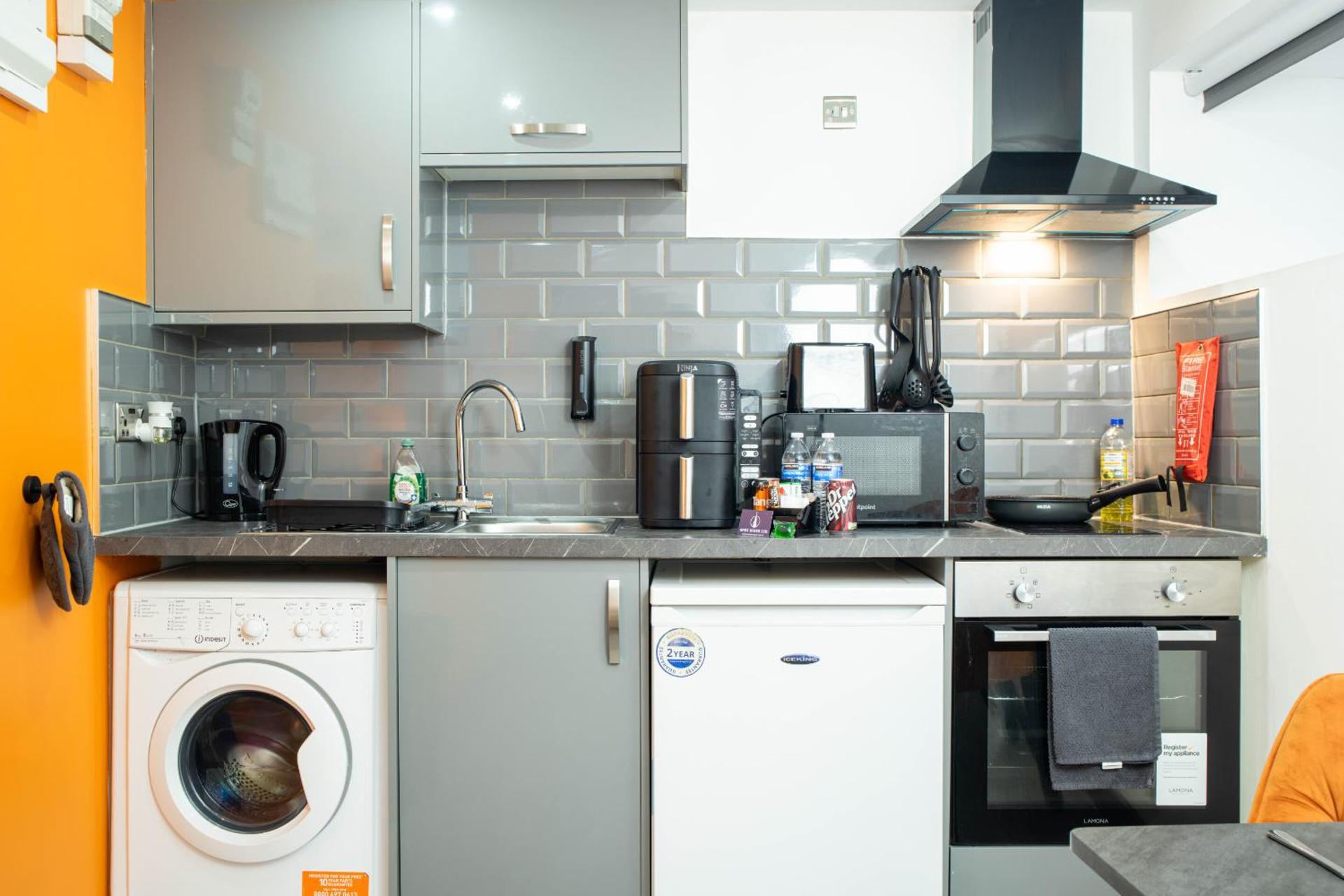 Kitchen or kitchenette