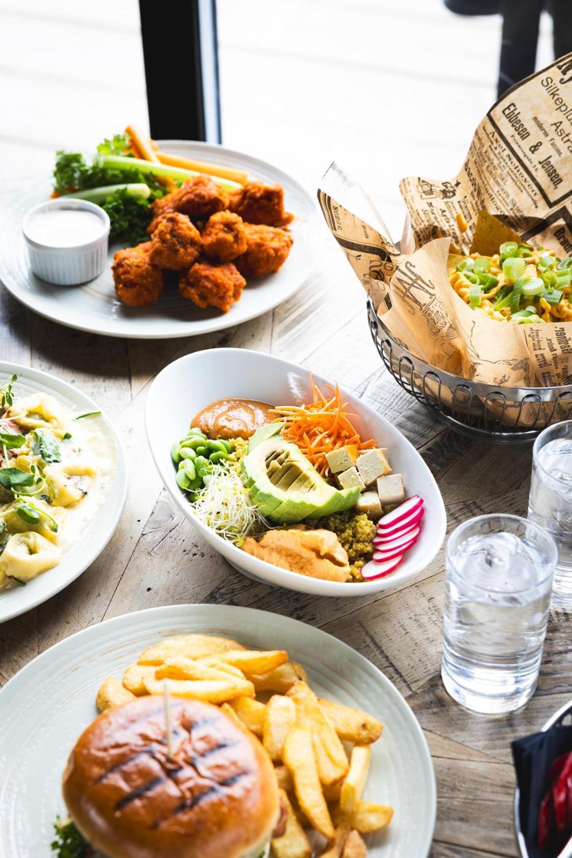 Restaurant/places to eat