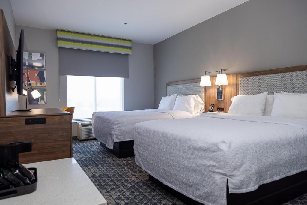 Hampton Inn & Suites Houston Rosenberg