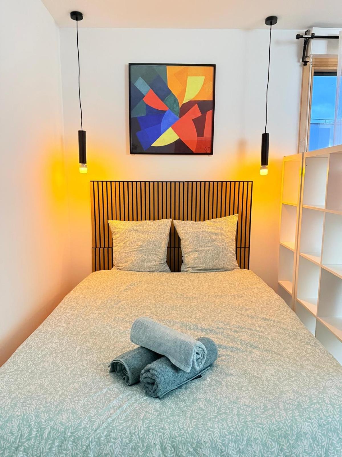 Vases d'honneur HOME proche de Paris et du stade de France