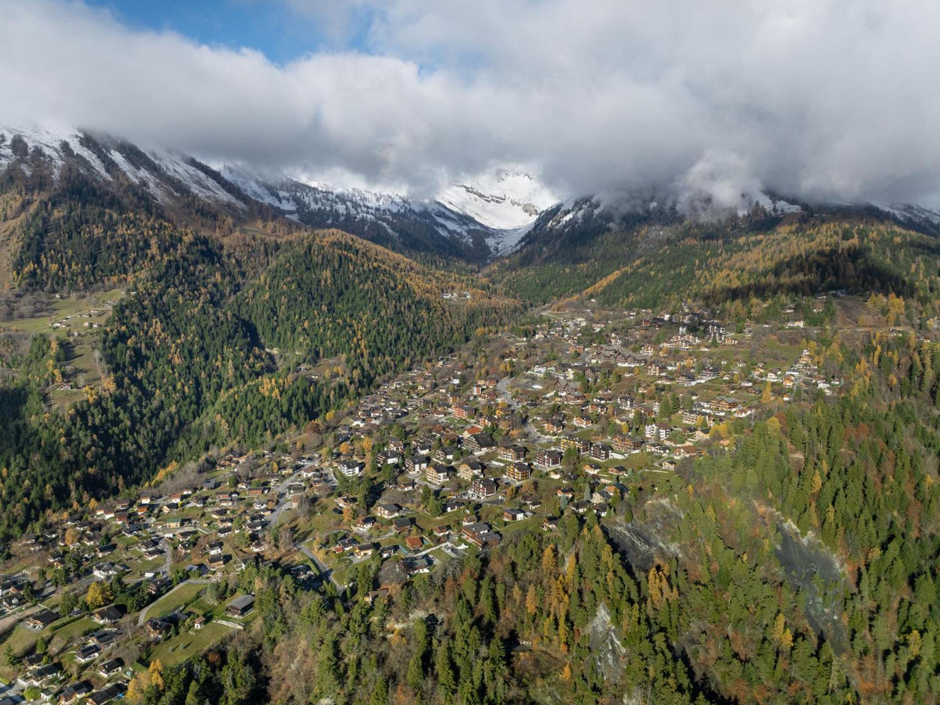 Apartment Jorasse A 1 by Interhome