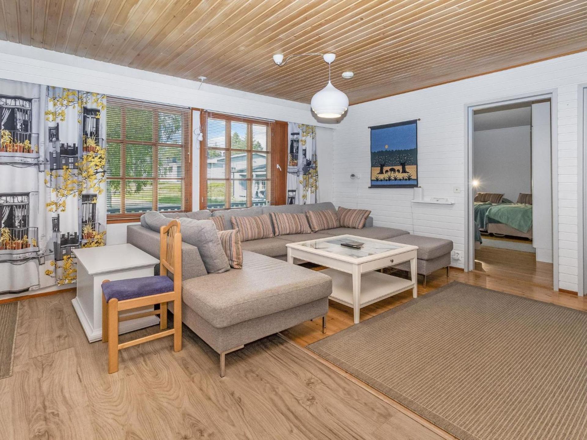 Holiday Home Saariseläntie 8 e 11 by Interhome