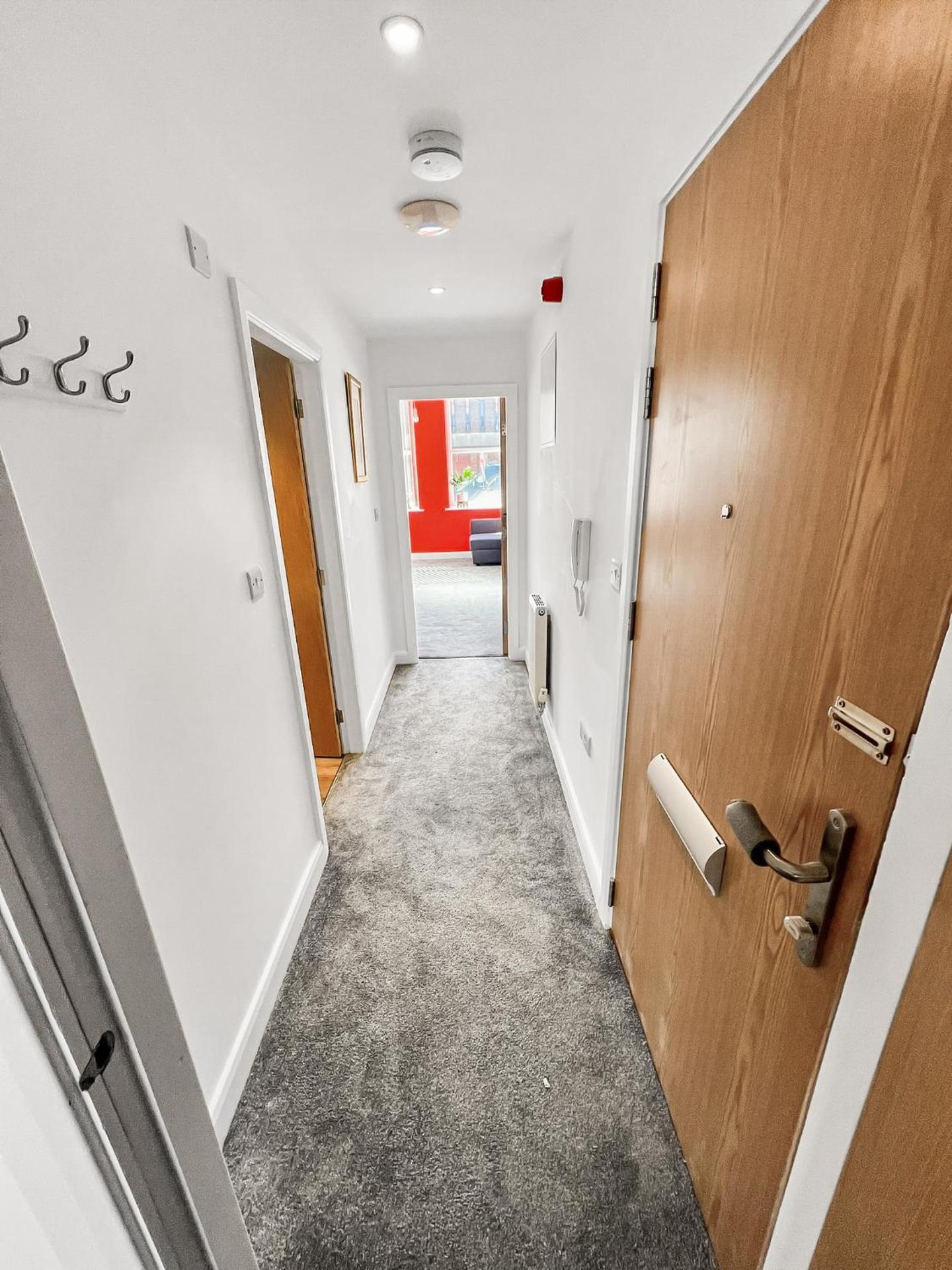 Flat 2 - Luxury Bolton City Centre Apartments