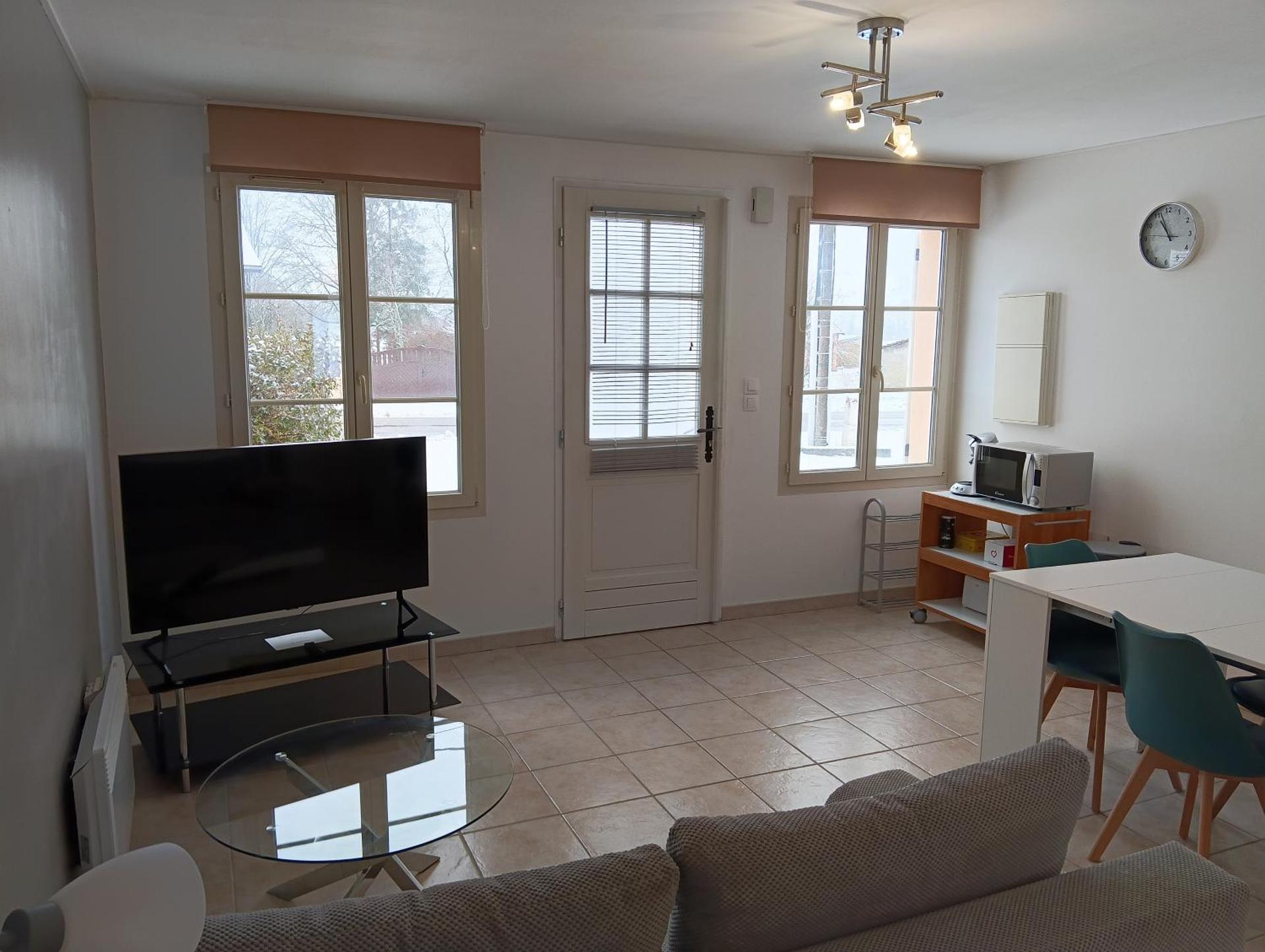 Appartement rez-de-chaussée calme