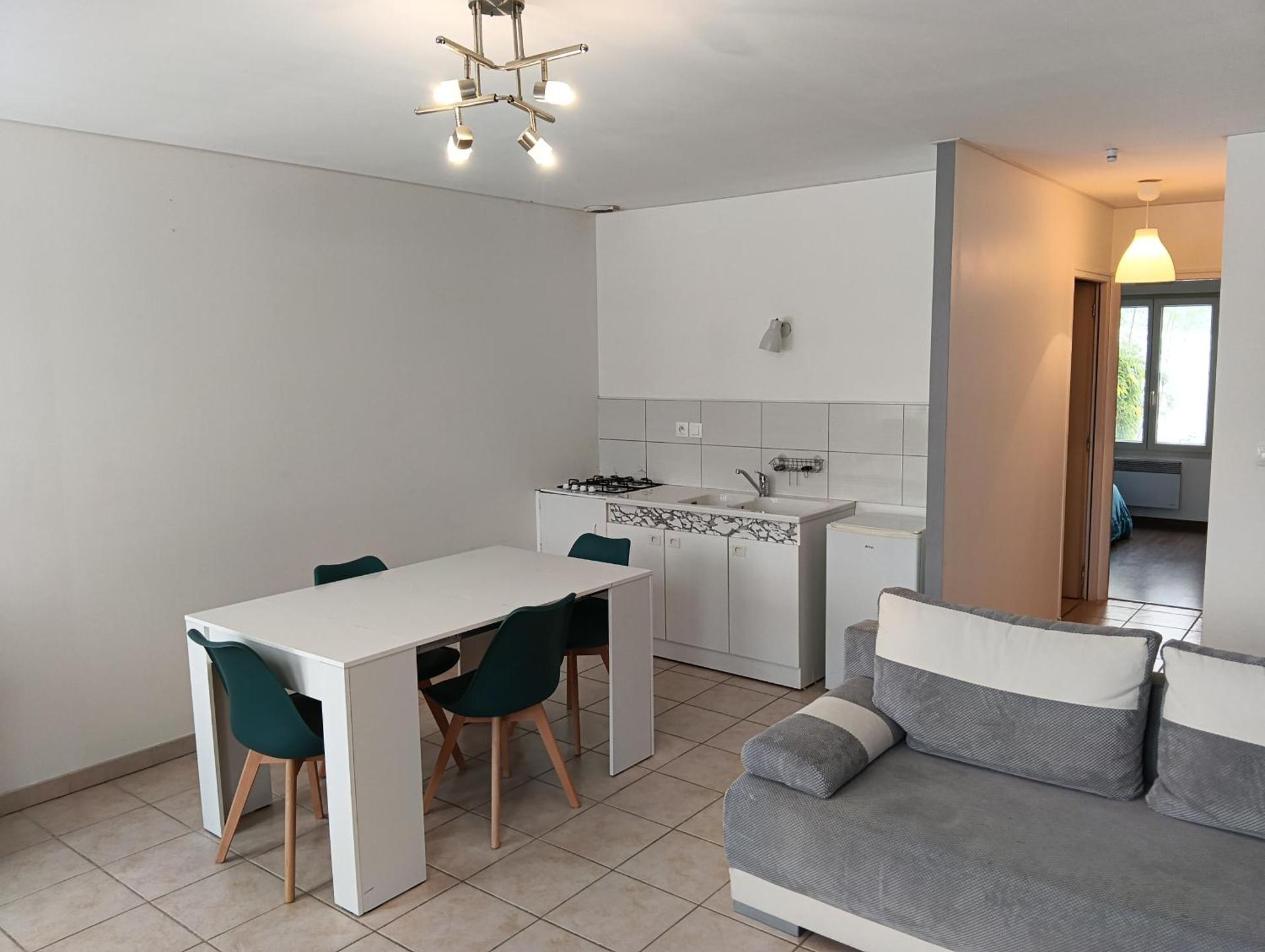 Appartement rez-de-chaussée calme
