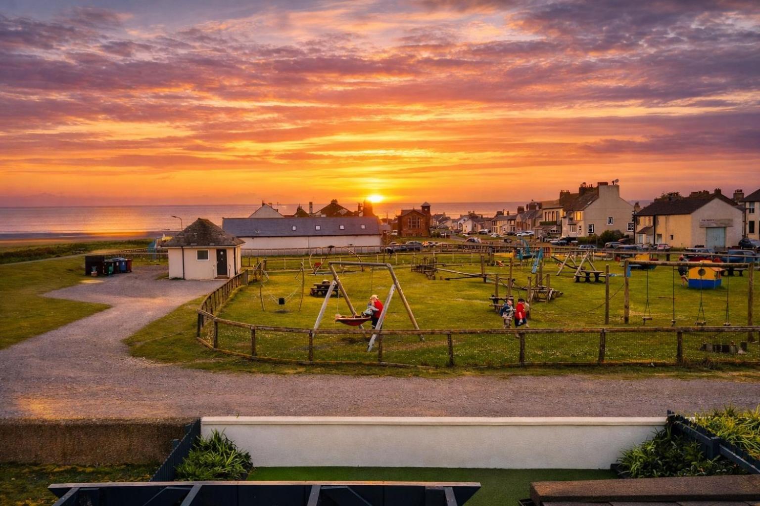 Beautiful Beach Front Cottage