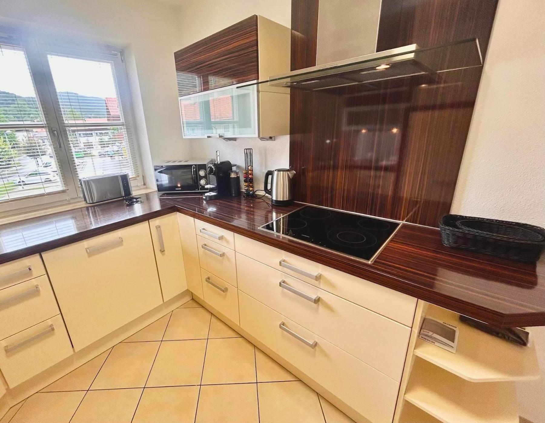 Ferienwohnung "Aschbergblick" - Edel Wohnen im Ortskern Schliersee