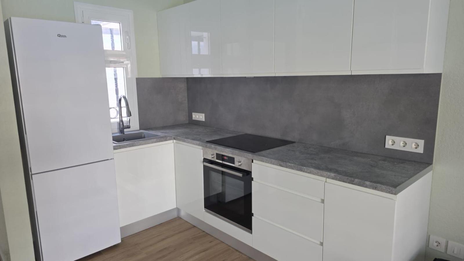 Kitchen or kitchenette