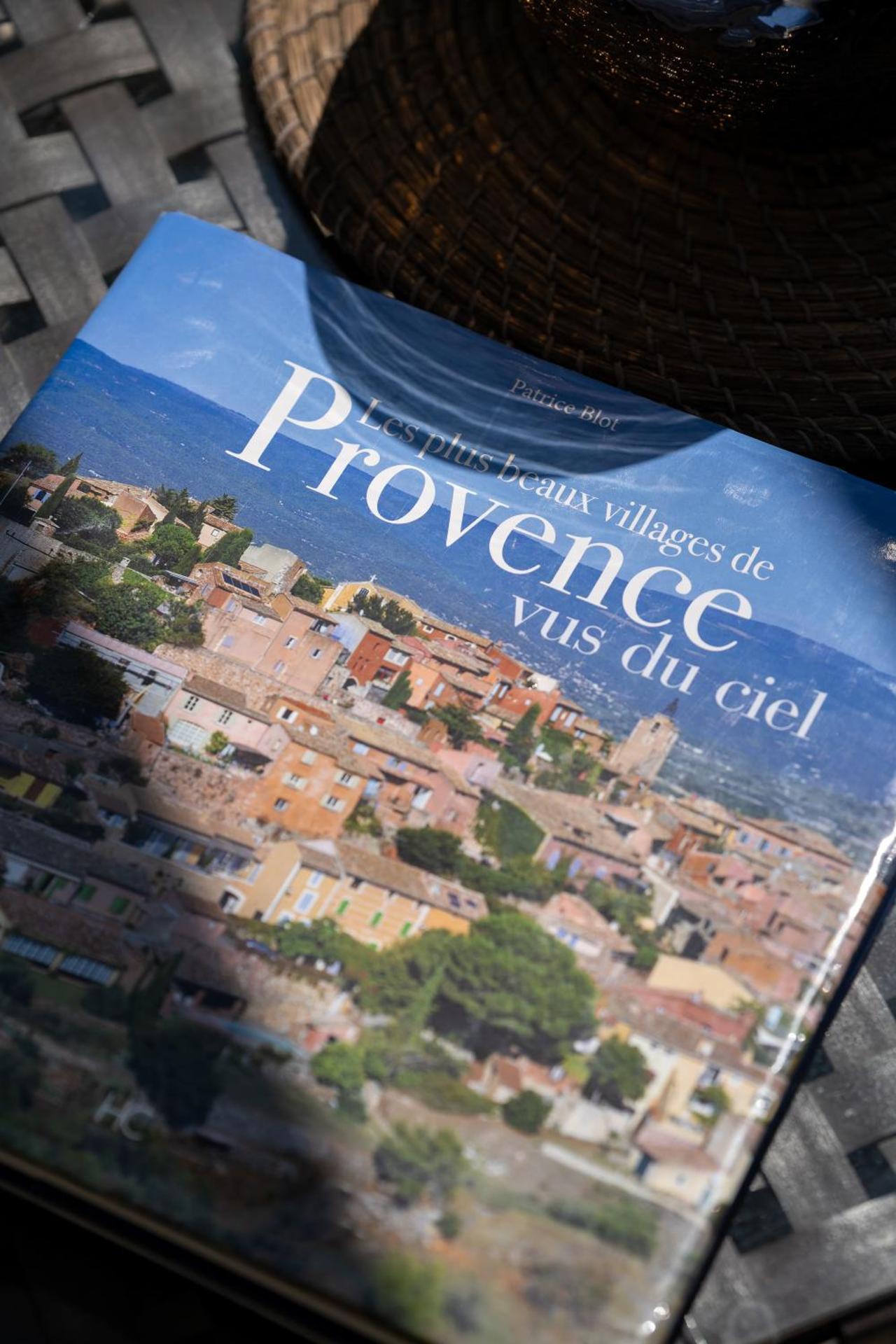 Mas Oréa côté piscine