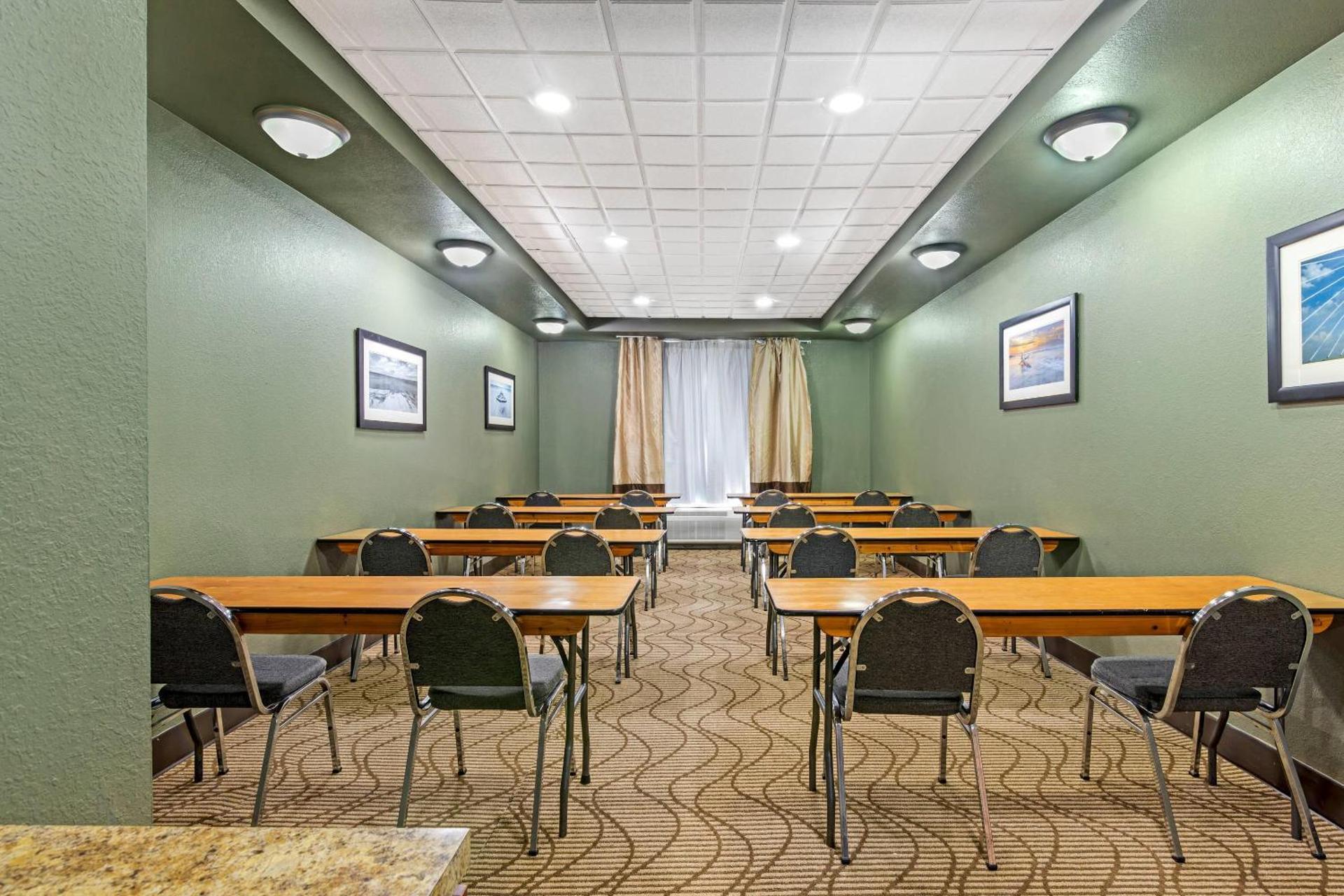 Meeting/conference room