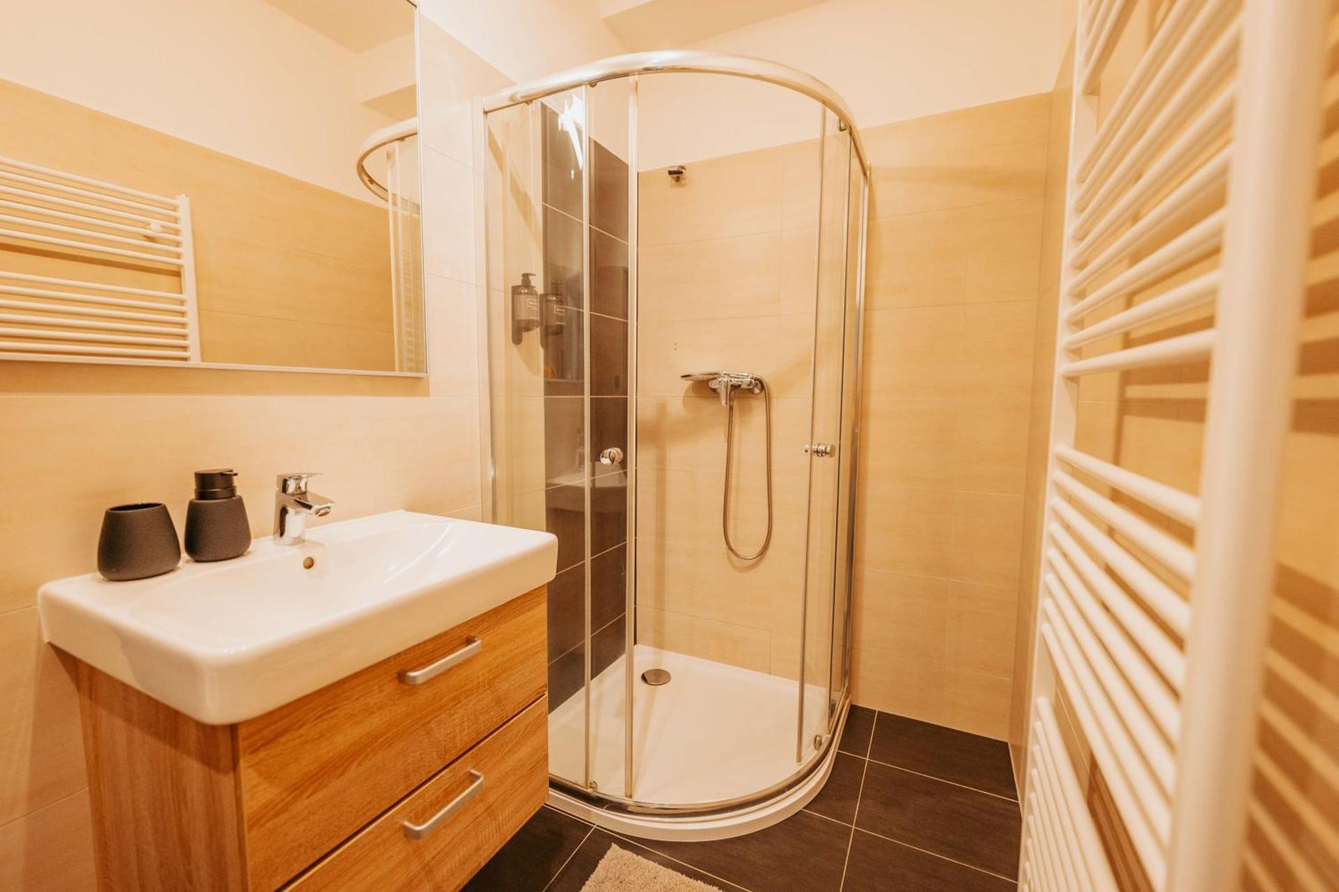 CityBeat Apartments, 400m from the square