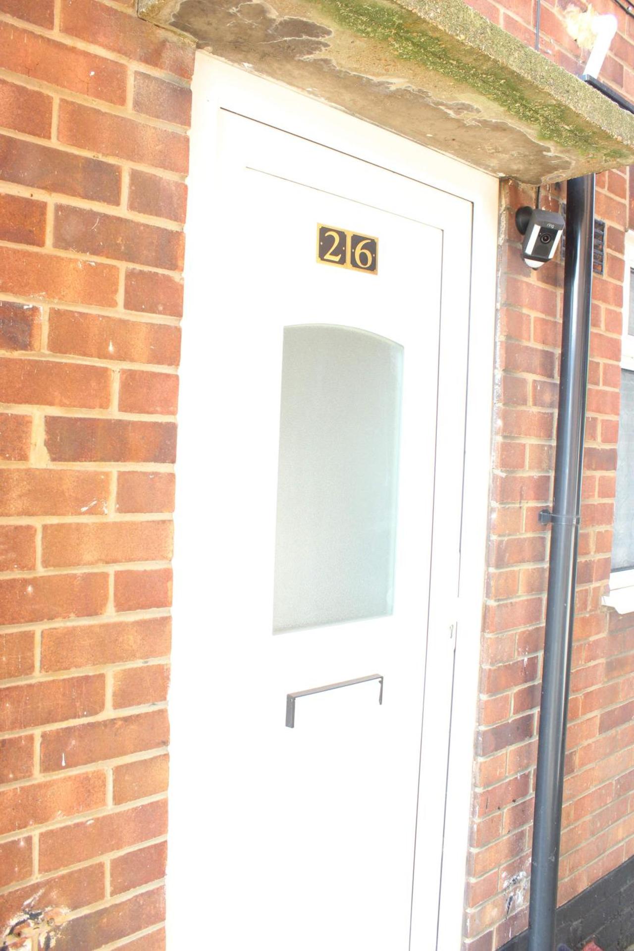 Exquisite and Modern 2 bed Maisonette