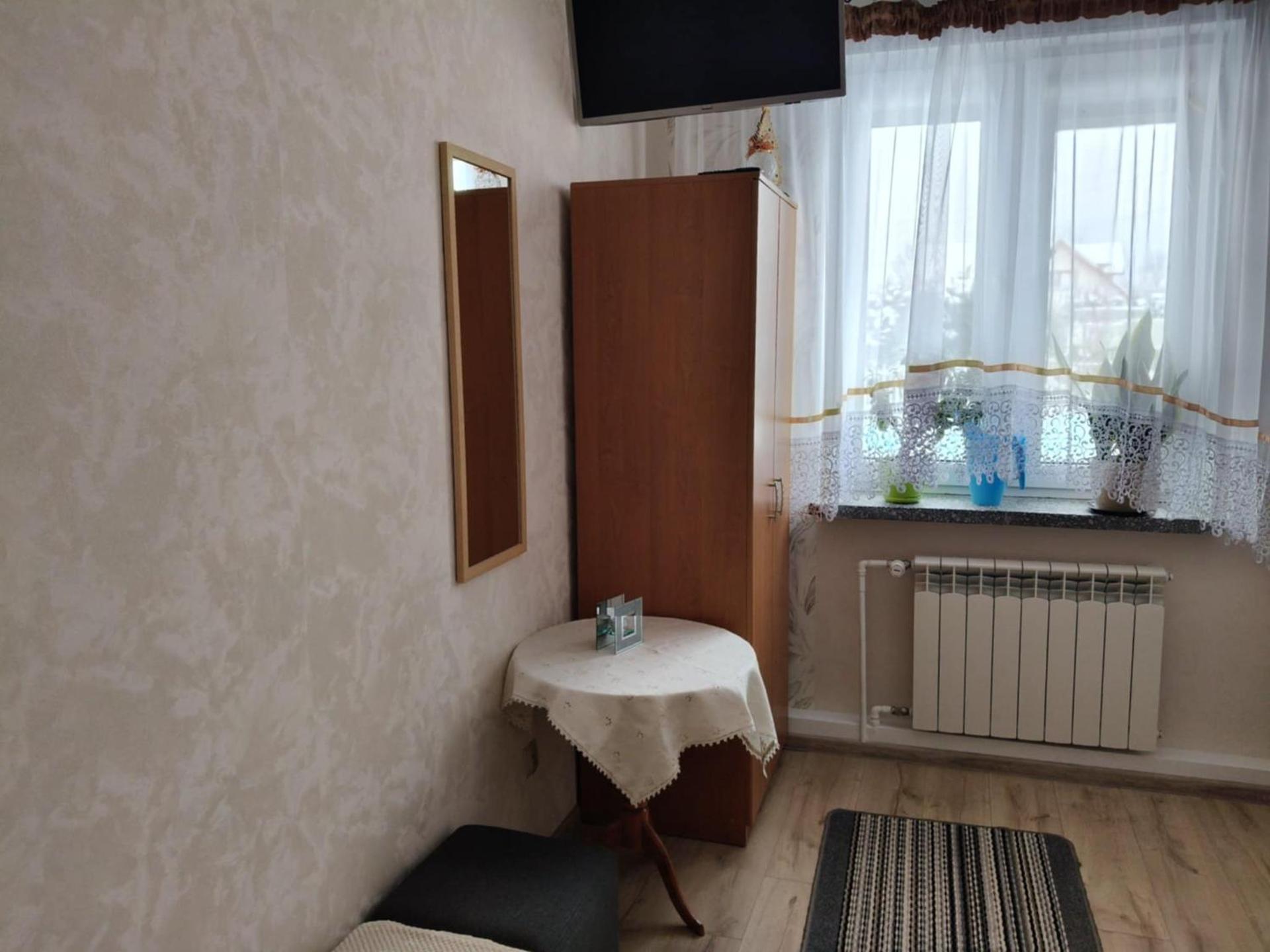 Gospodarstwo agroturystyczne Daleko od szosy - pokoje i domek