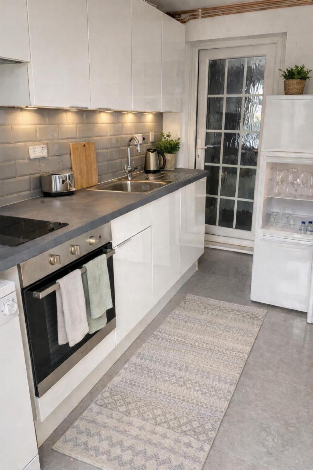 S Gravesend 1 Bed Flat 2 Min Walk STN-Town Centre