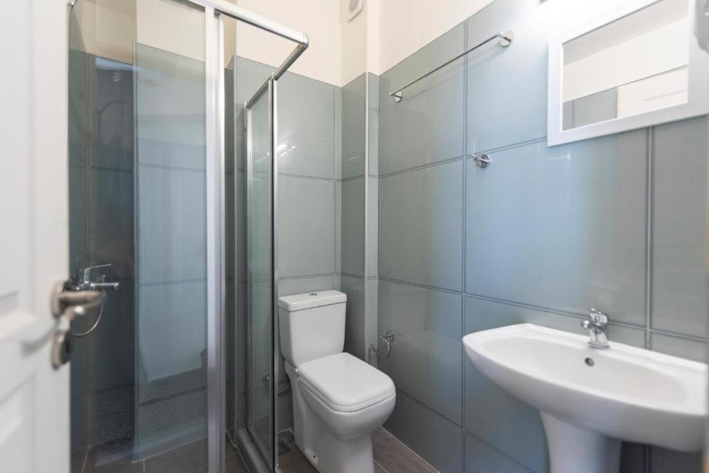 Liberal Mini Rooms & Suites