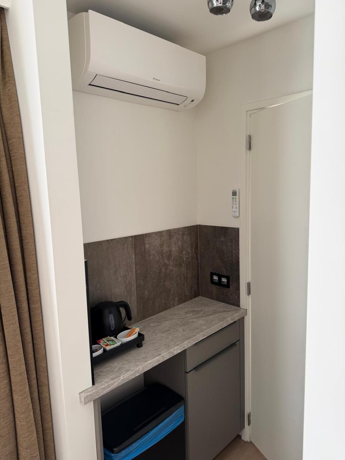 Hotel & Appartementen Royal