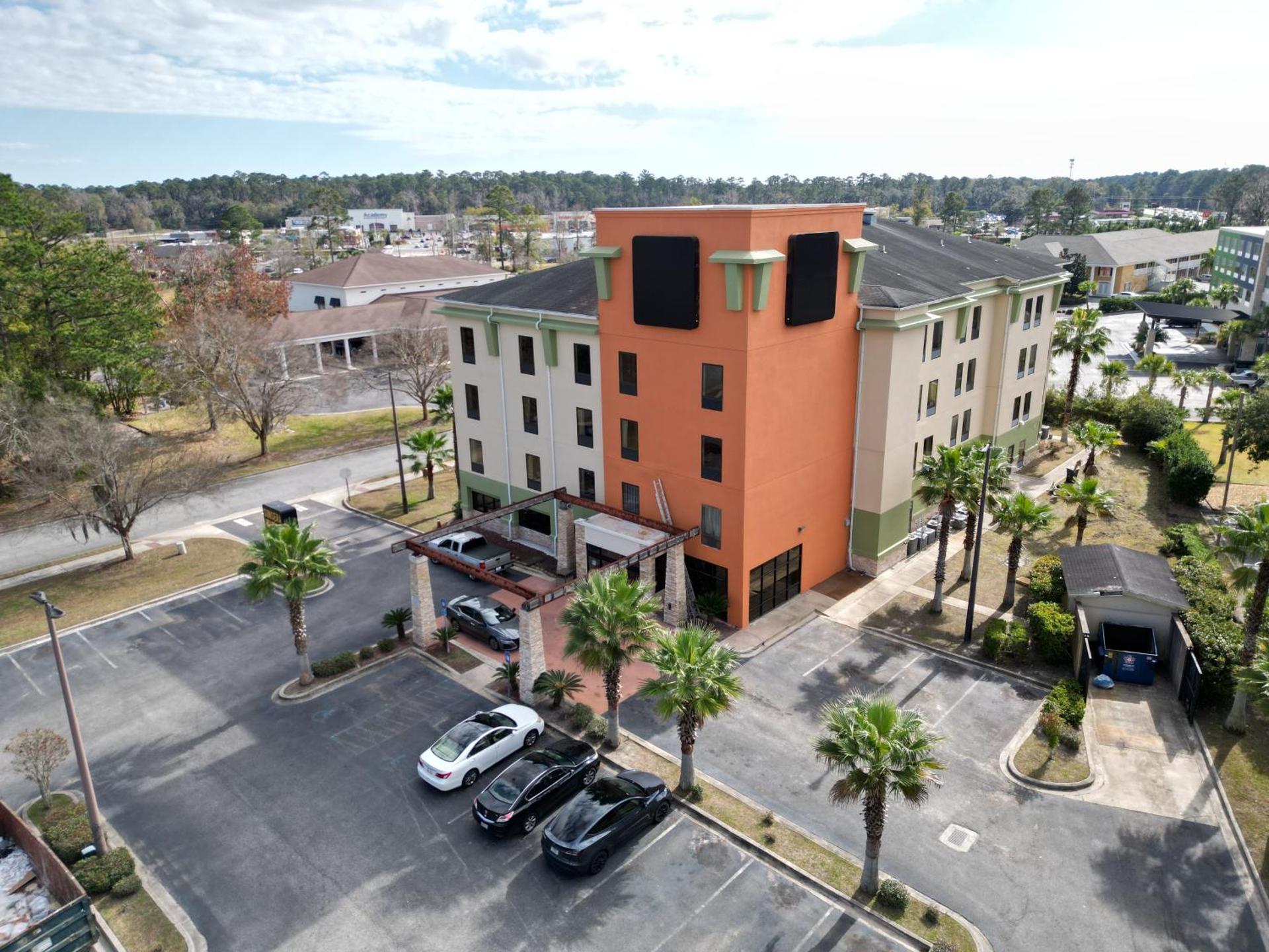 Sunsera Boutique Suites