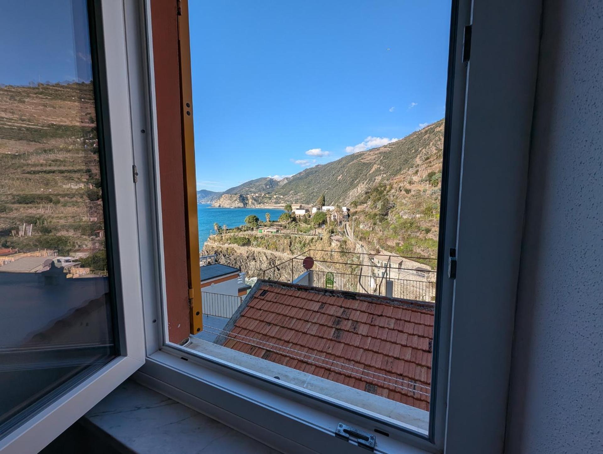 Dal Comandante by Arbaspàa