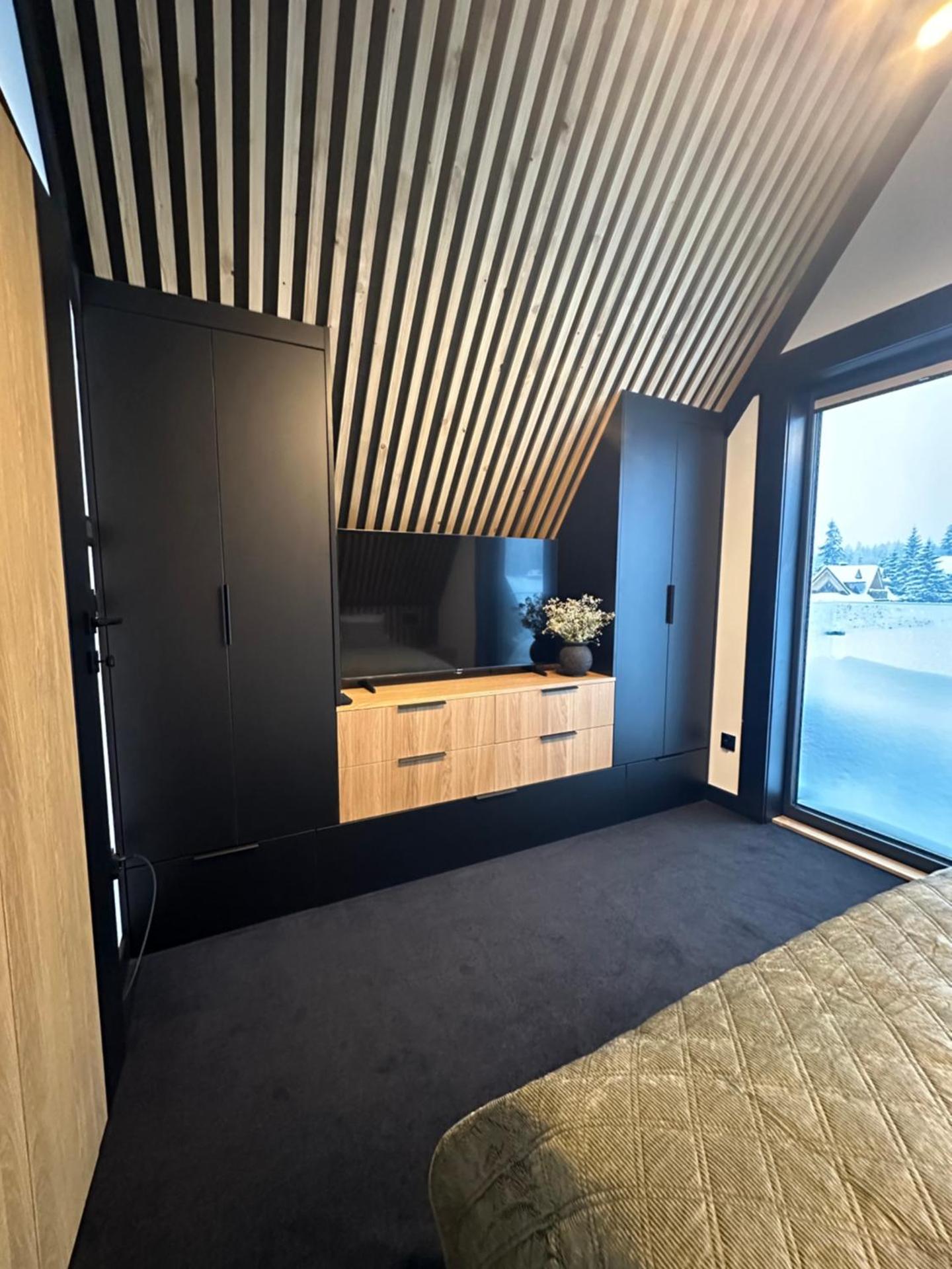 WHITE BROOK Luxury Chalets