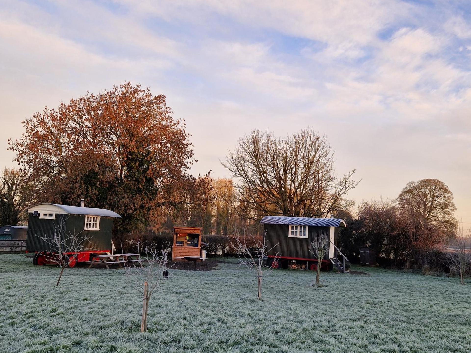 The Delkin Shepherds Huts Castle Combe