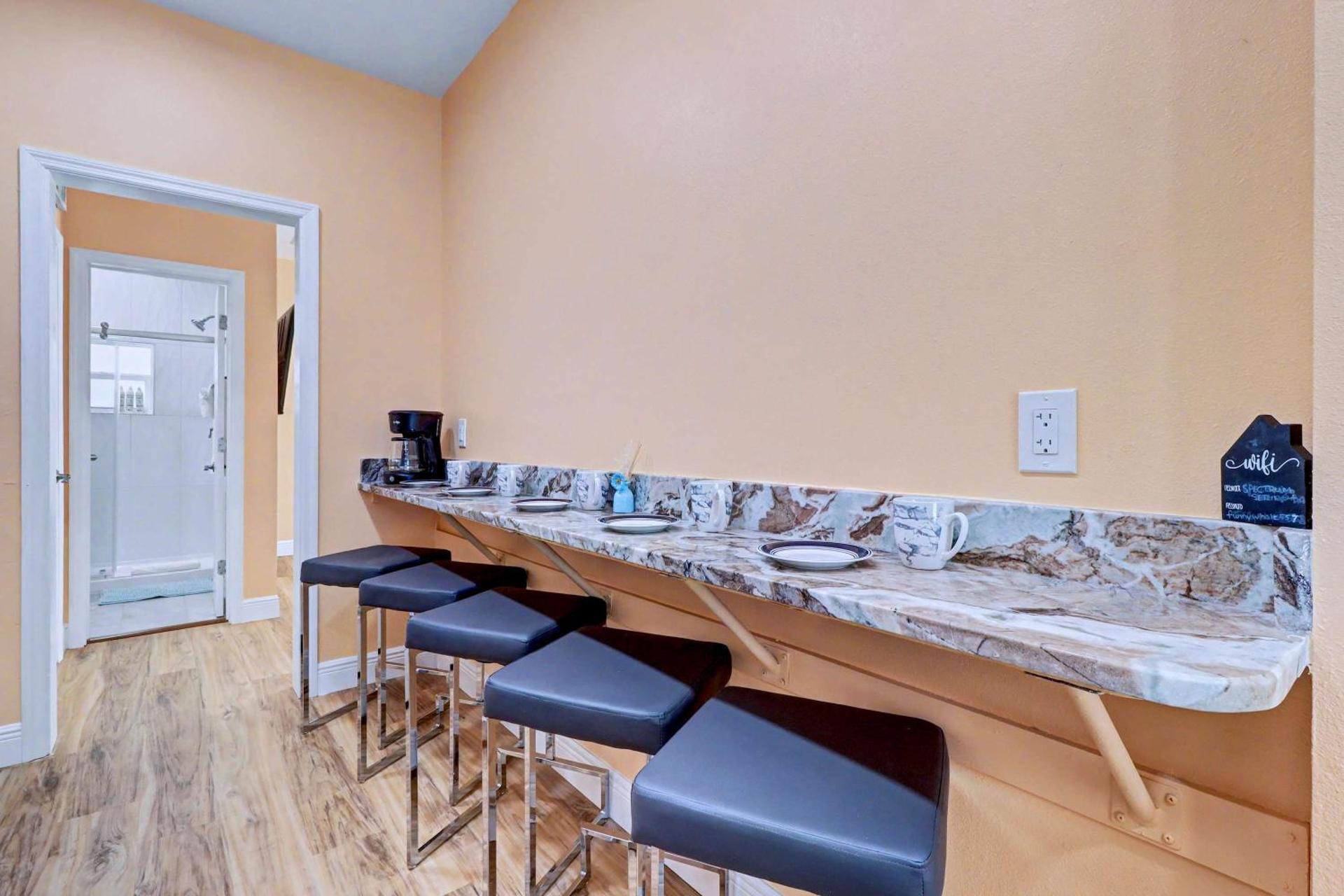 East Shore Paradise #448