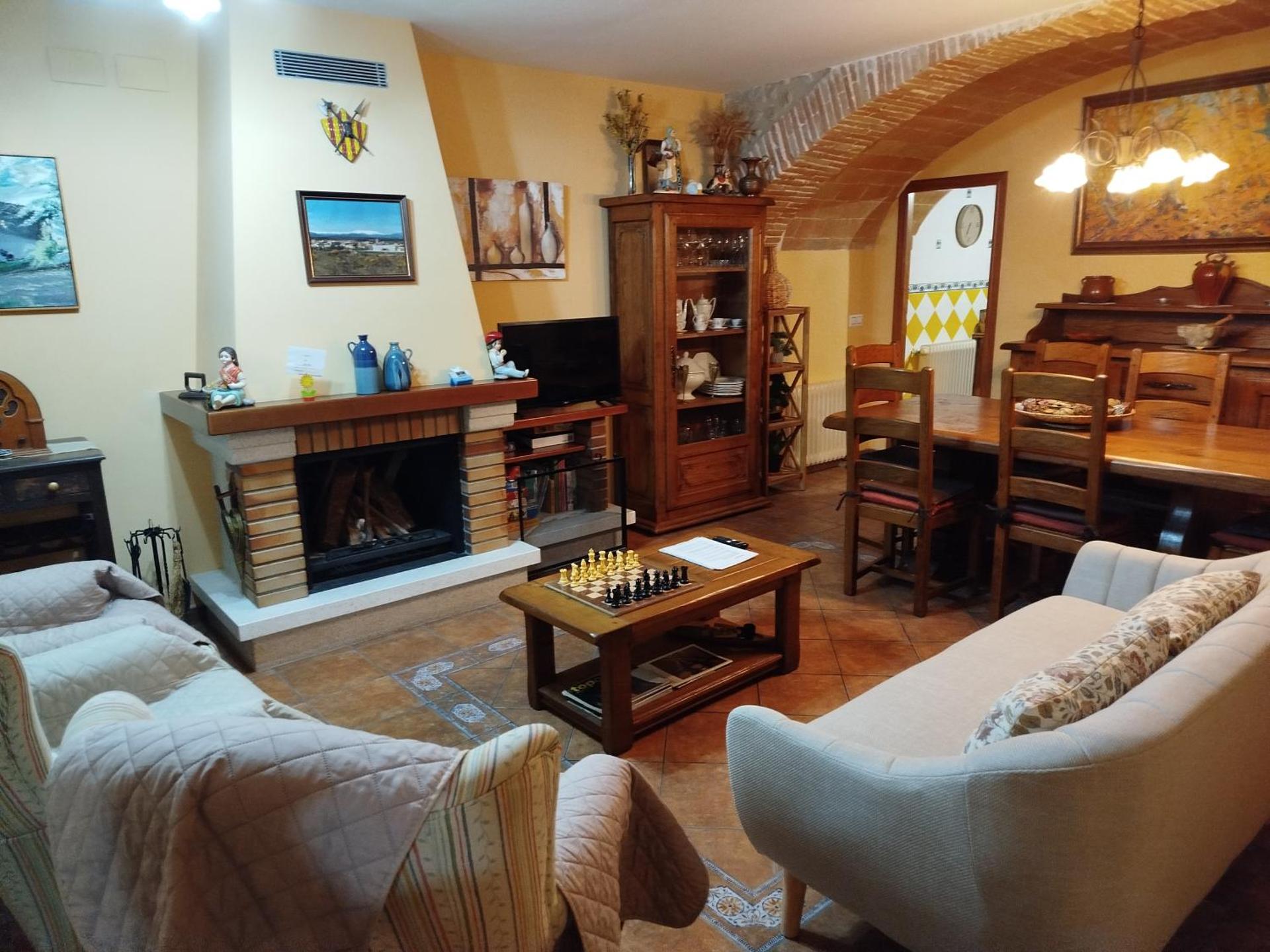 Communal lounge/ TV room