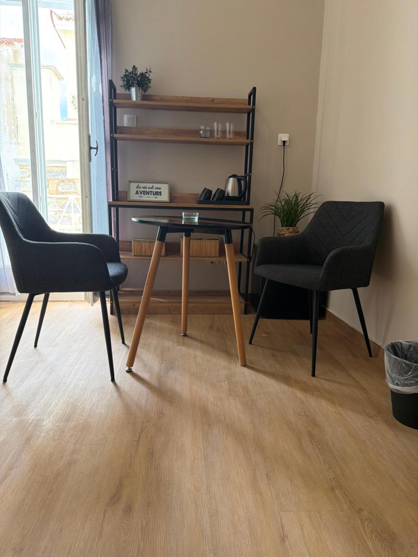 BYZANTIUM APARTMENTS