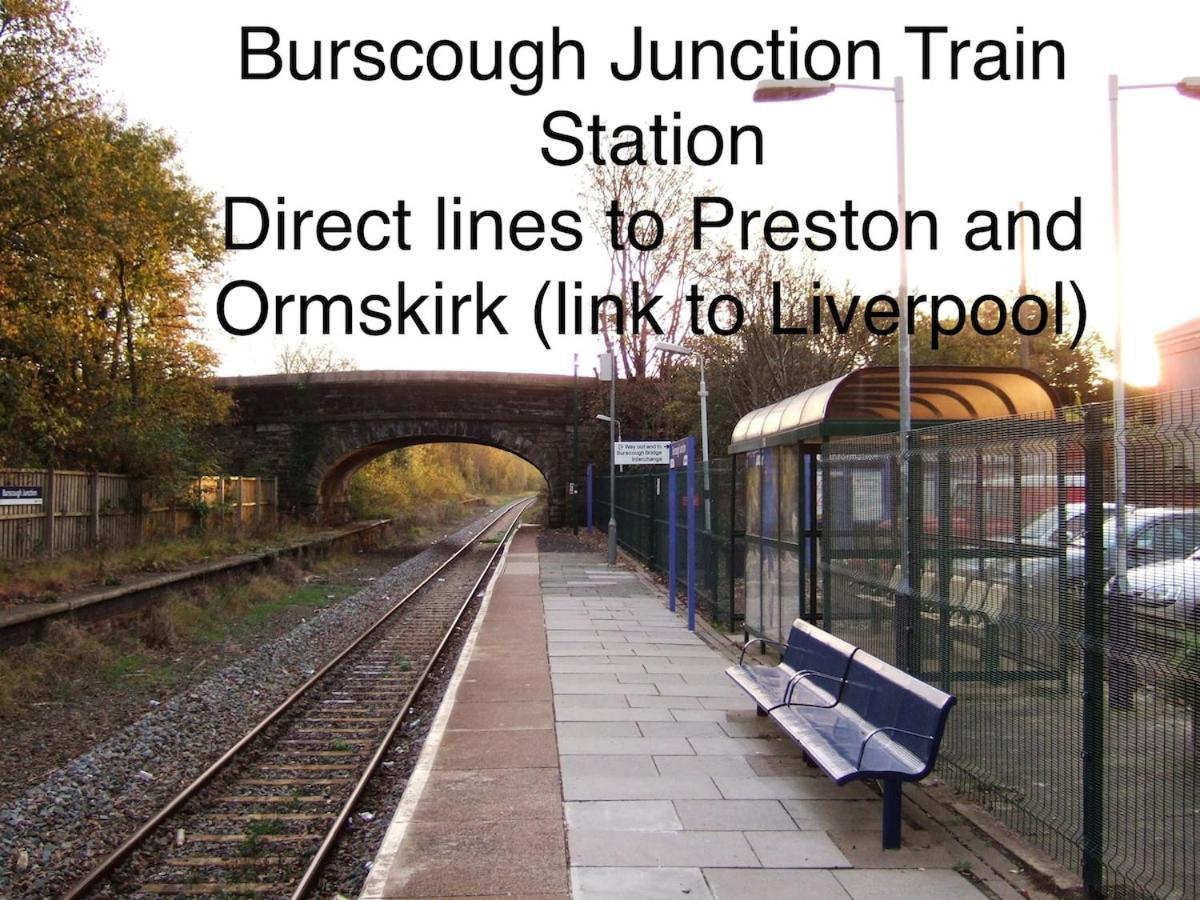 Idyllic bungalow in Burscough, ideal location in West Lancashire