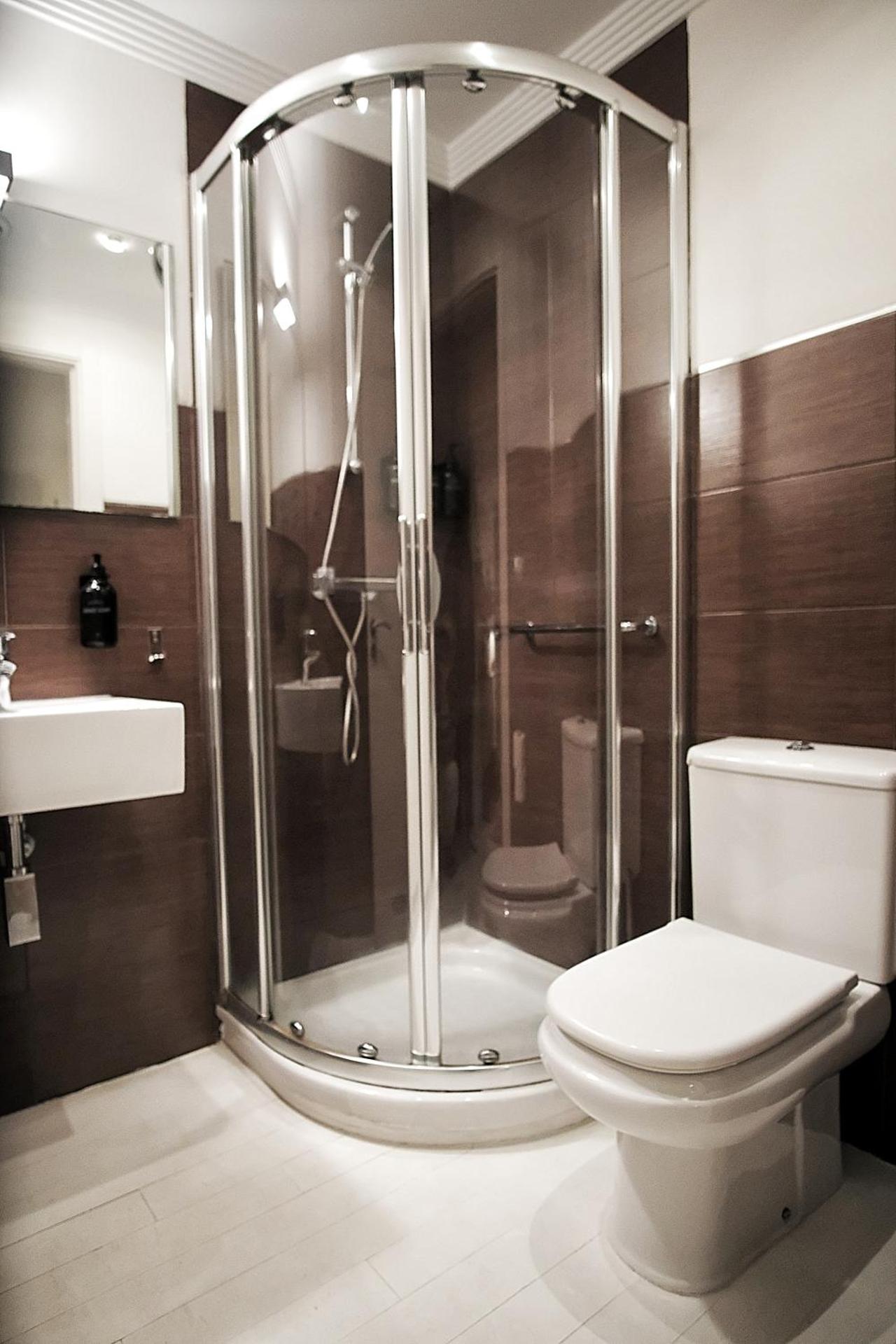 White Cozy Flat in Donostia