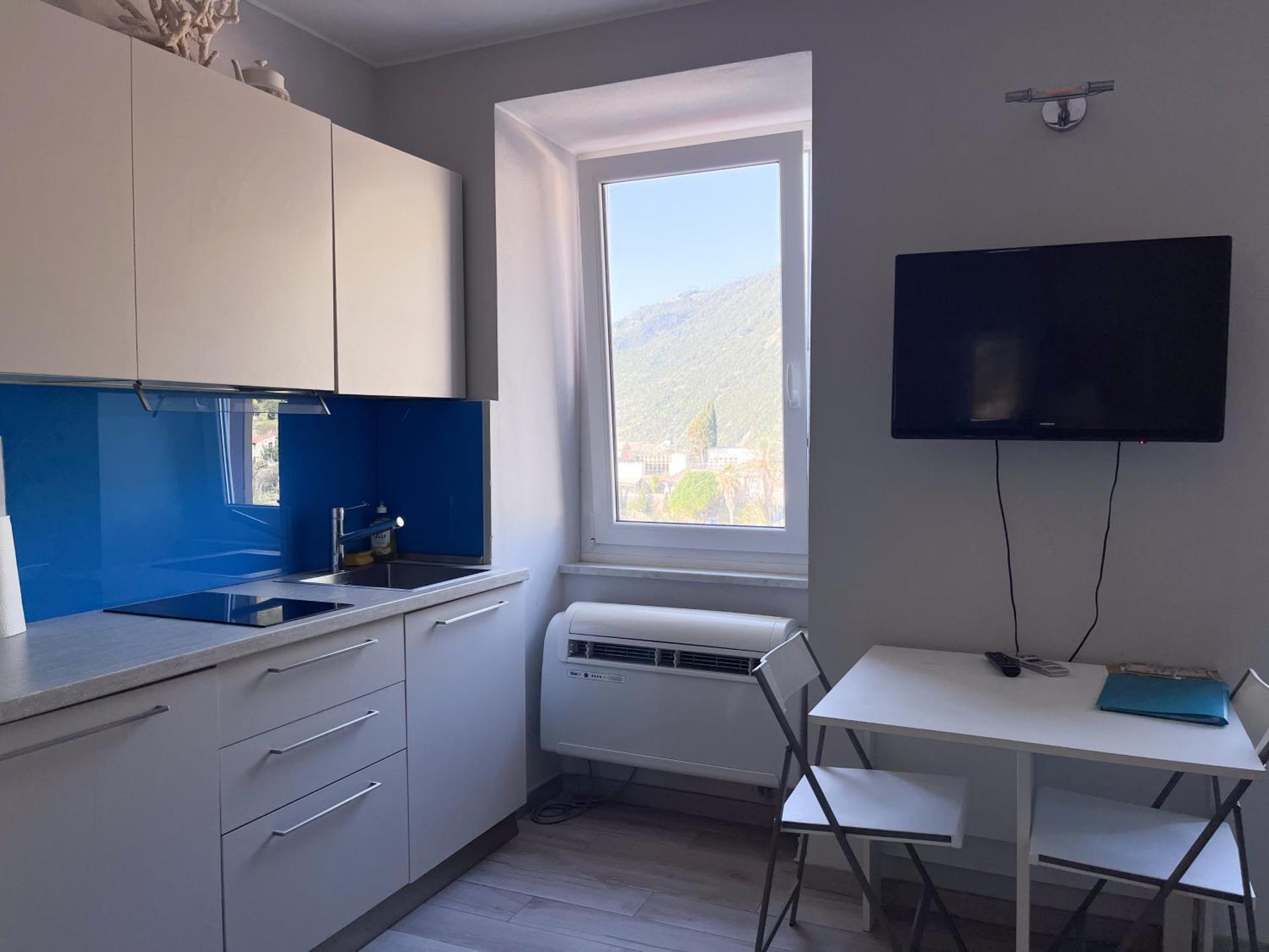 Casa Di Mezzo by Arbaspàa